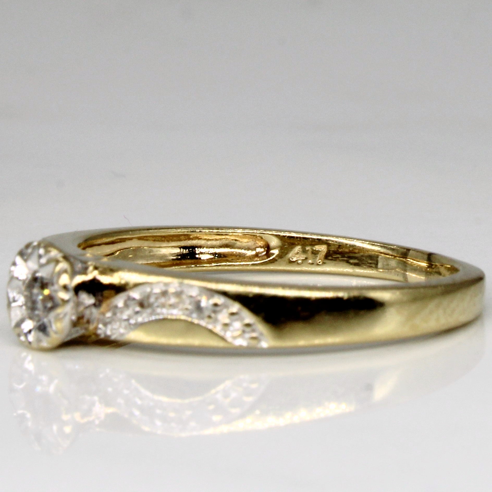 Diamond Ring | 0.07ctw | SZ 8 |