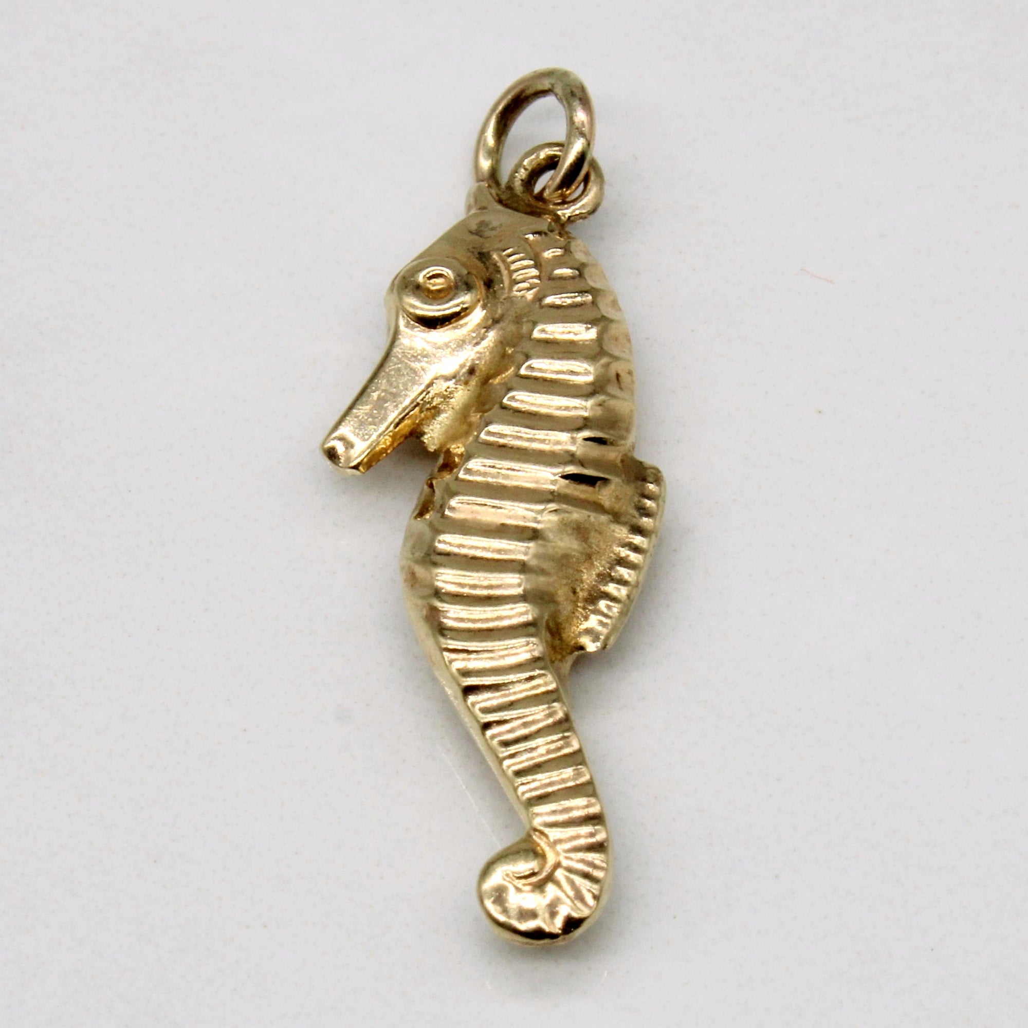 9k Yellow Gold Seahorse Charm
