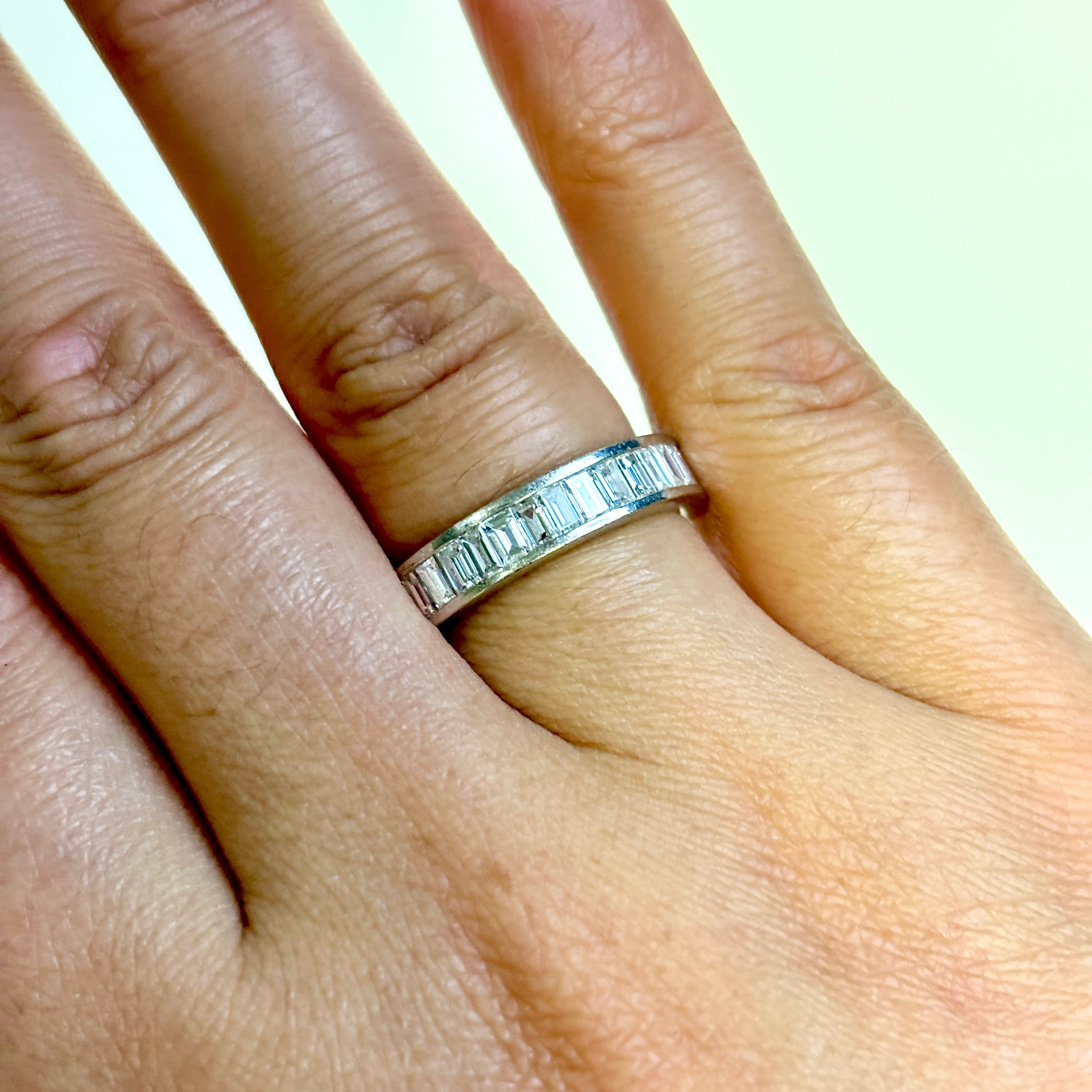 18k White Gold Baguette Cut Diamond Eternity Band | 2.94ctw | SZ 6.75