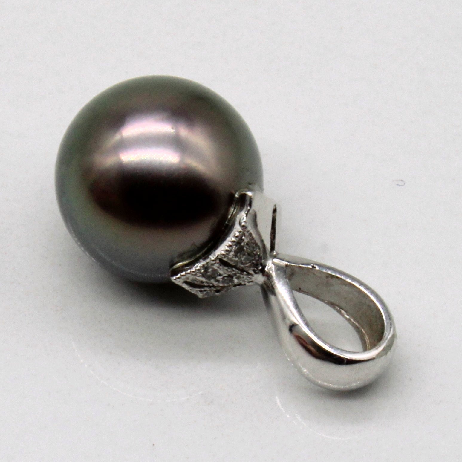Pearl & Diamond Pendant | 0.03ctw |