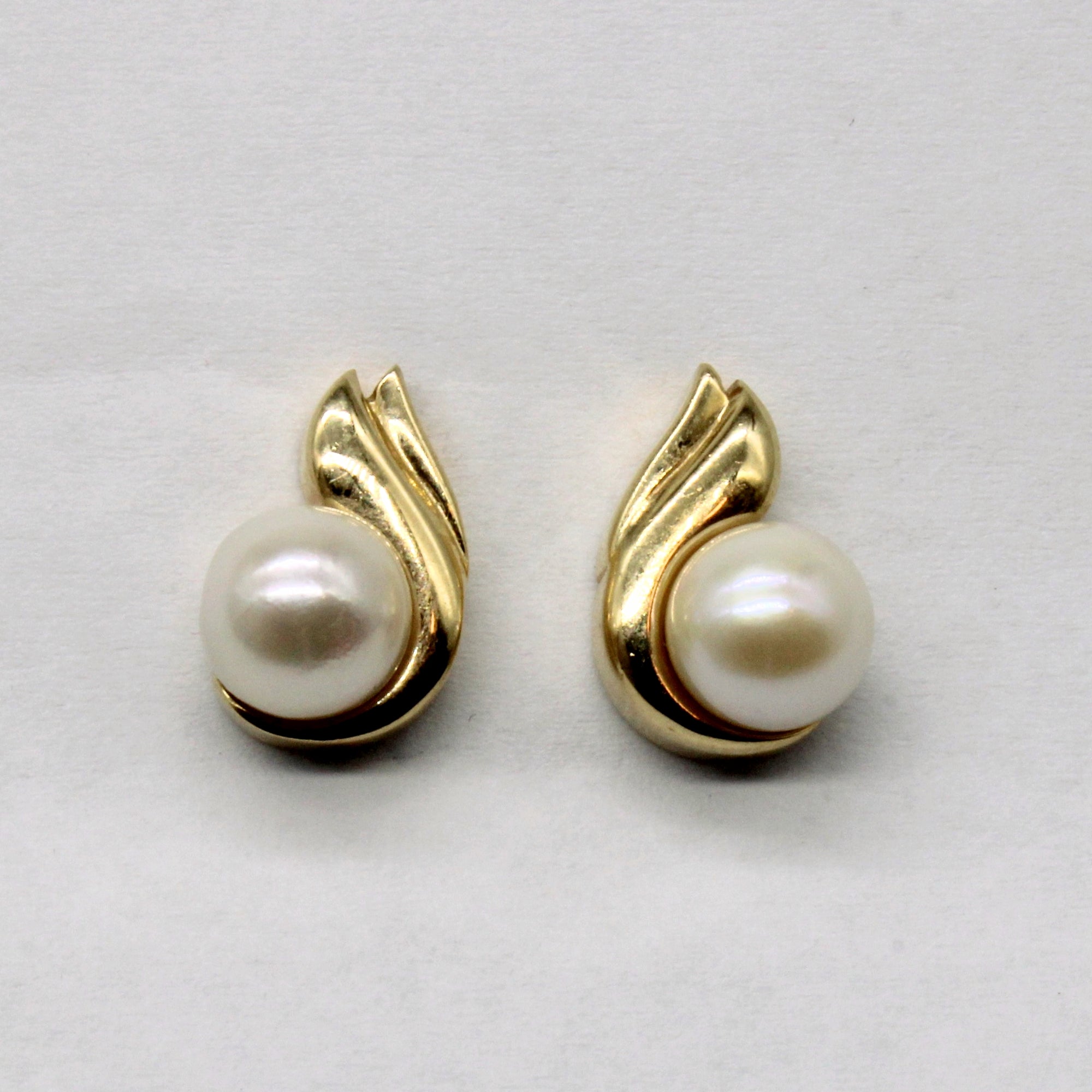 Pearl Earring Studs