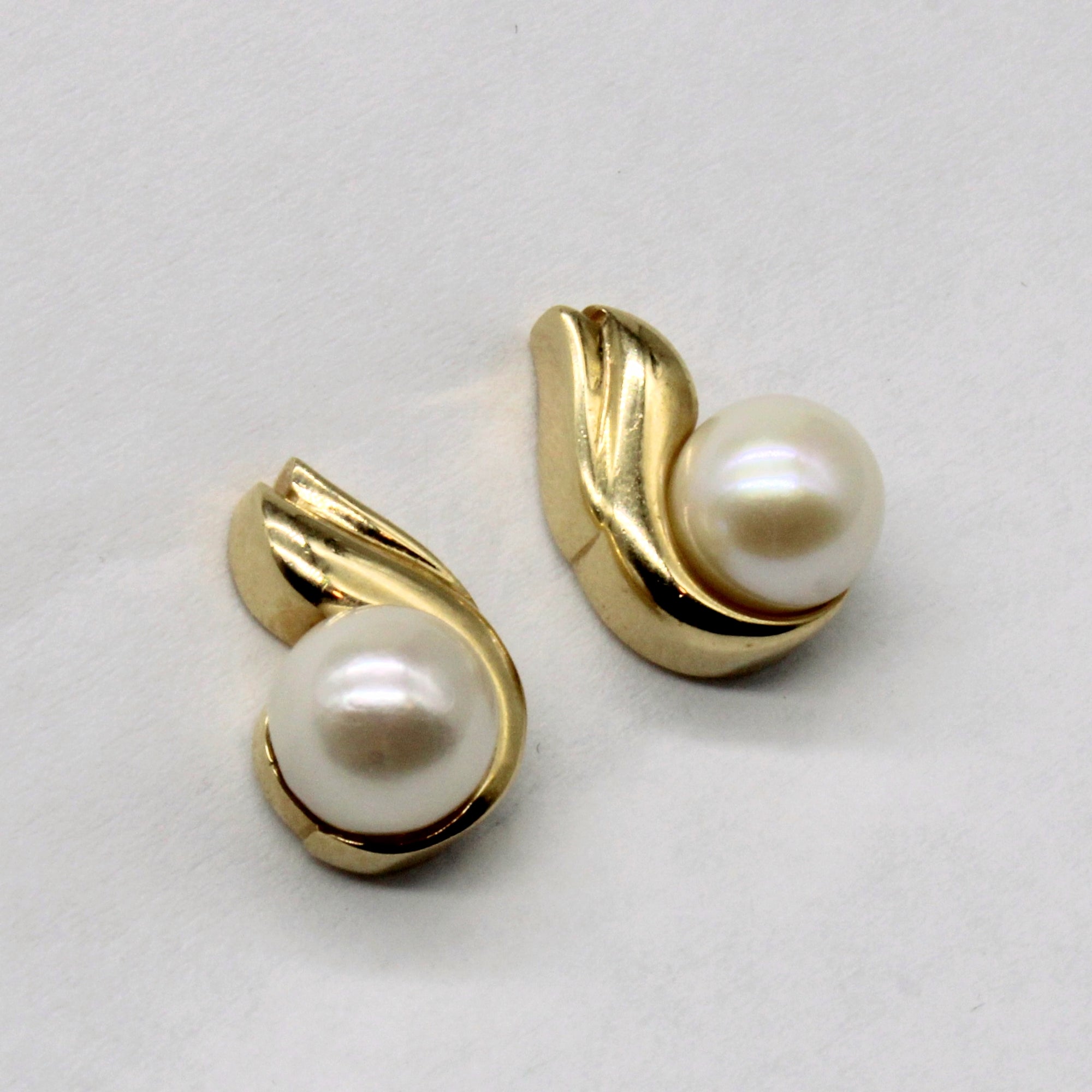Pearl Earring Studs