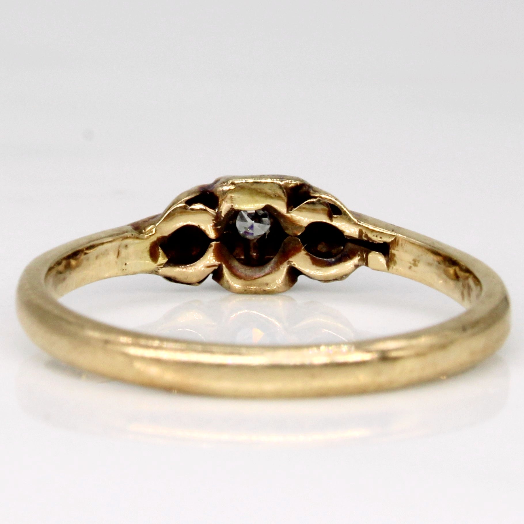 Illusion Set Diamond Ring | 0.02ct | SZ 6.5 |