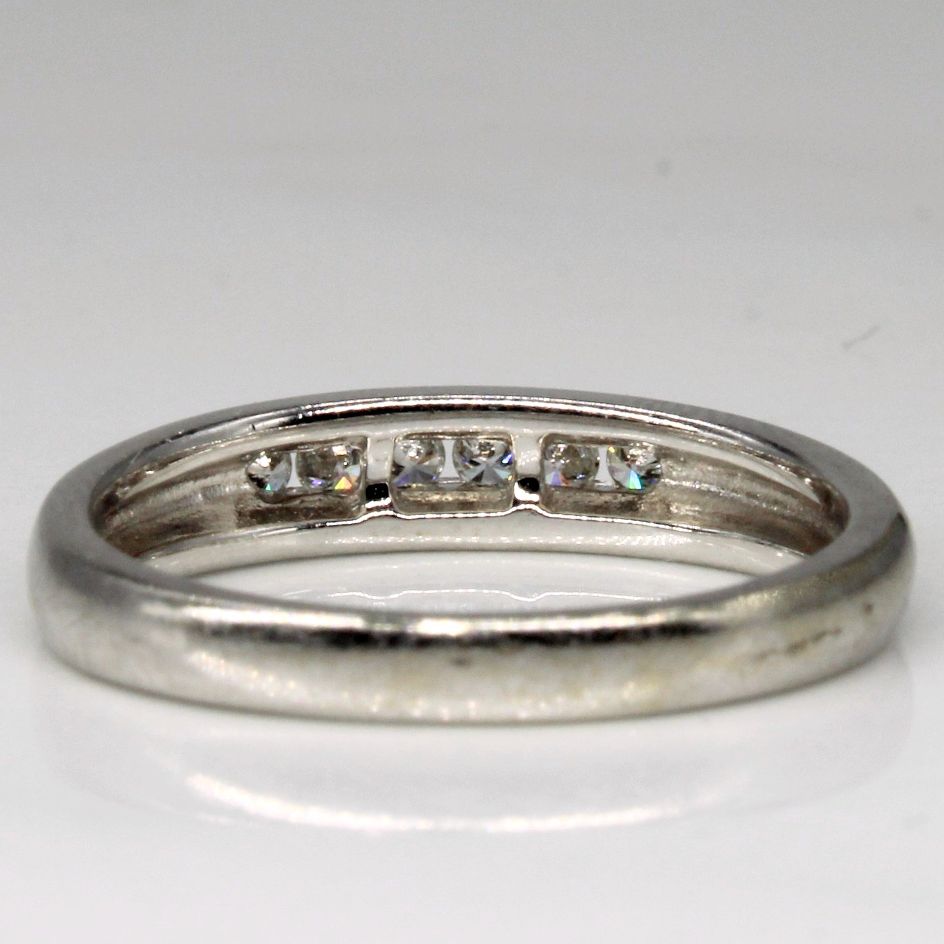 Channel Set Diamond Ring | 0.12ctw | SZ 6.5 |