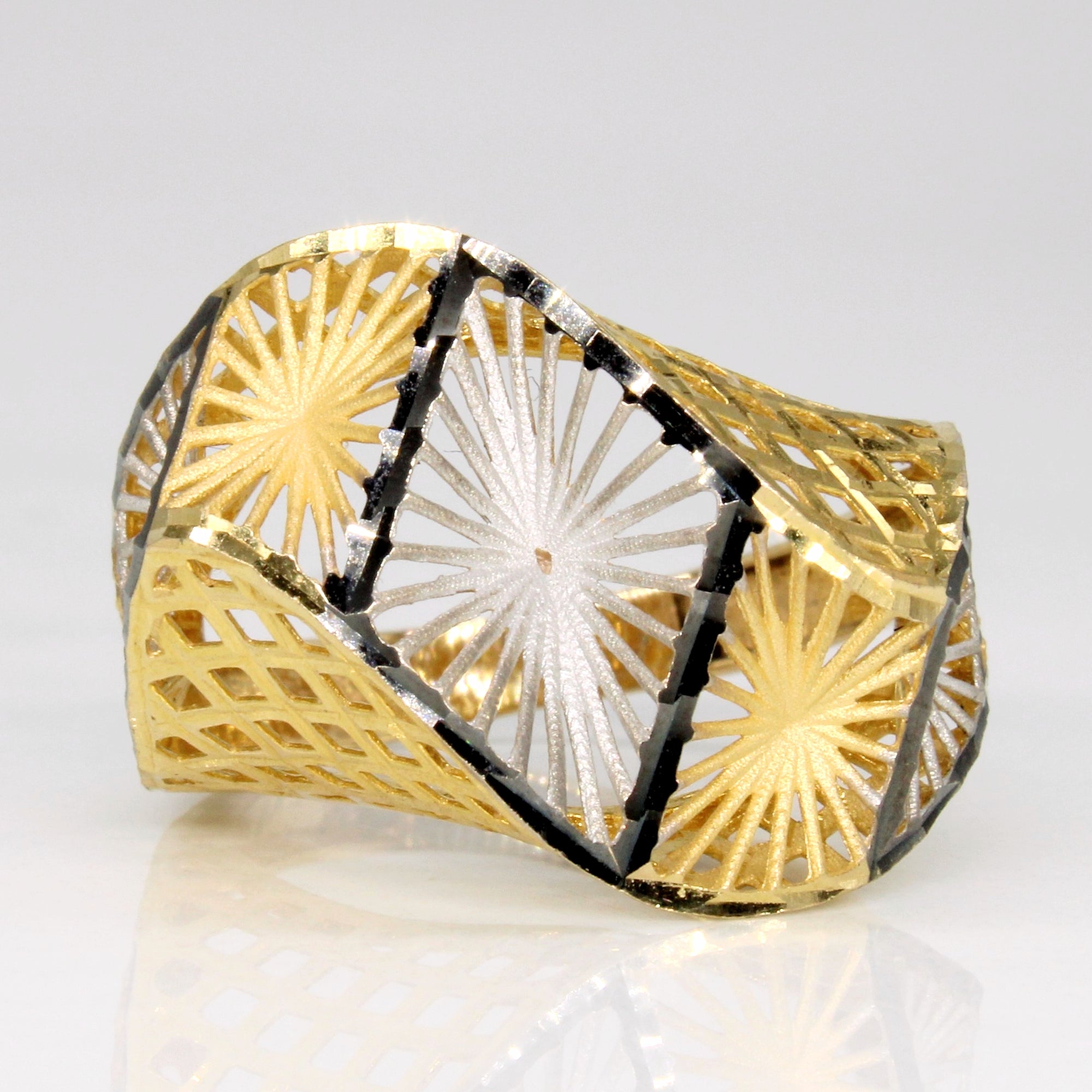 18k Two Tone Gold Lattice Ring | SZ 6.25 |