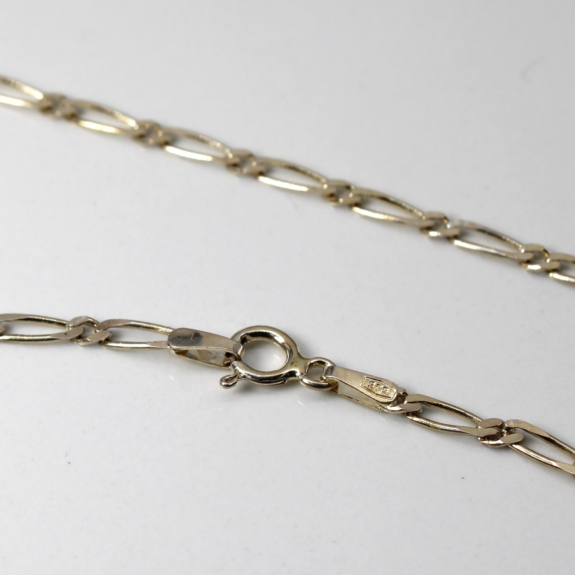 Yellow Gold Figaro Link Chain | 18