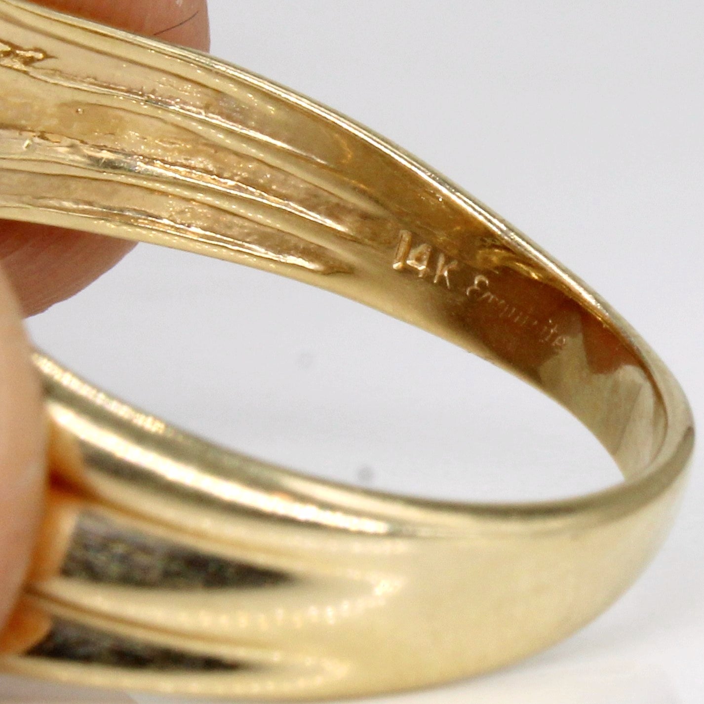 Diamond Shrimp 14k Ring | 0.08ctw | SZ 9.25 |