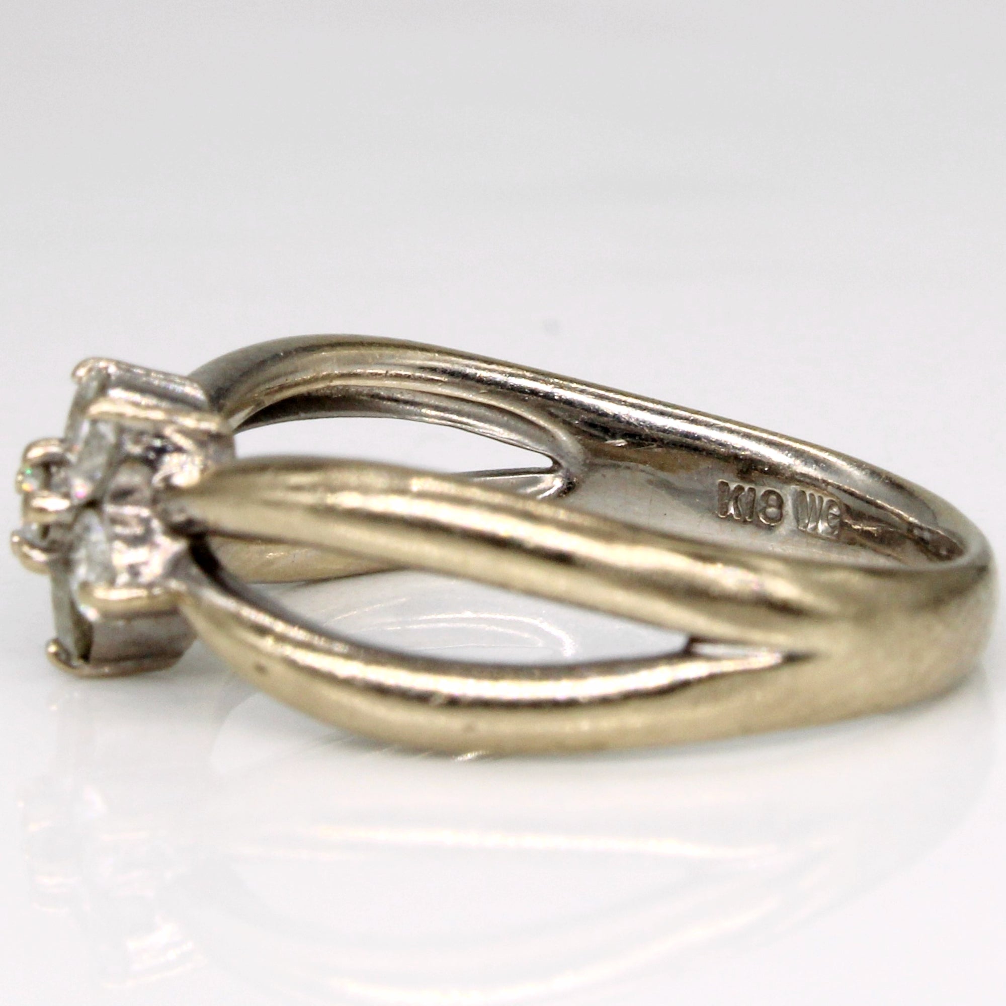 Diamond Flower Ring | 0.30ctw | SZ 5.25 |