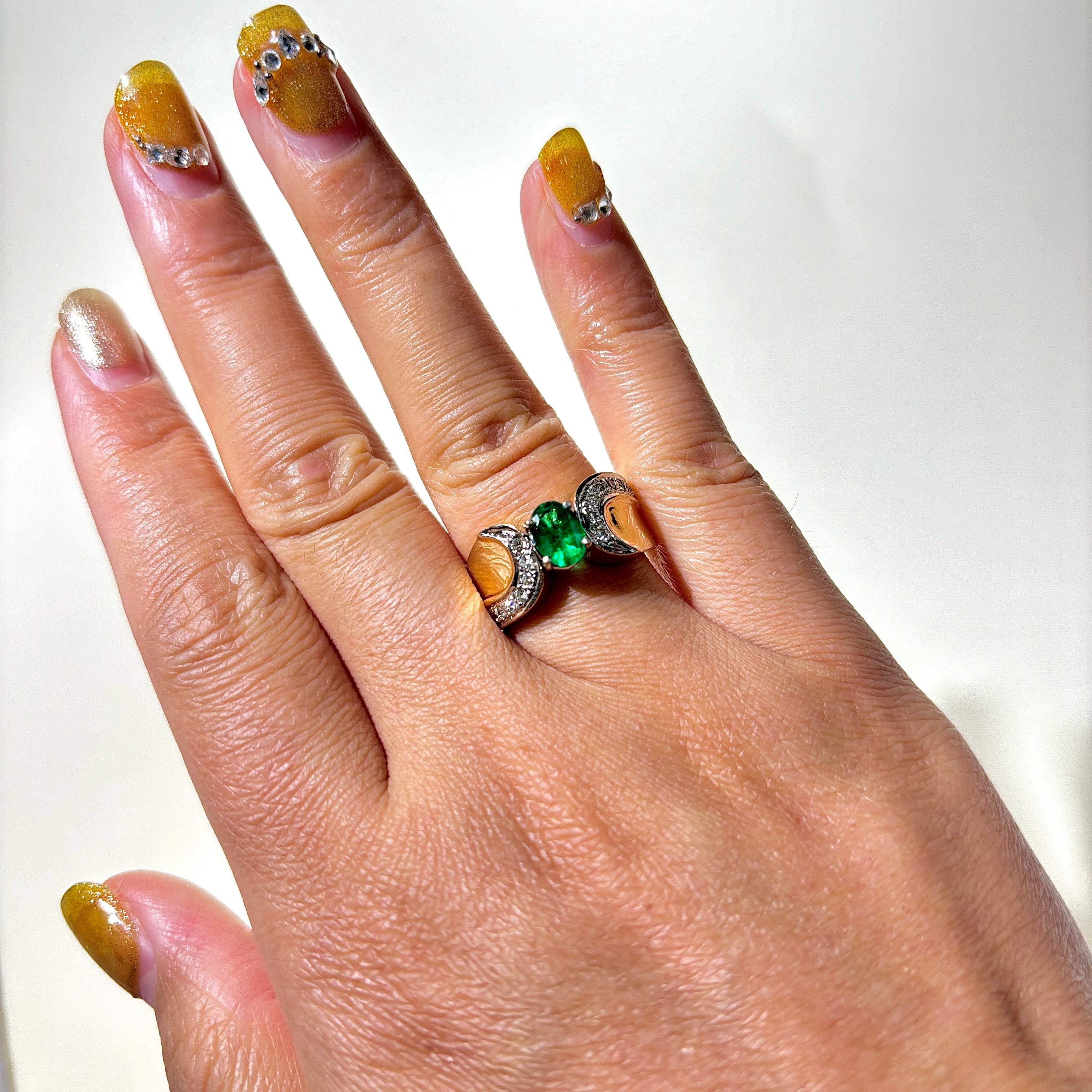 14k Oval Cut Emerald & Diamond Ring | 0.55ct, 0.24ctw | SZ 7