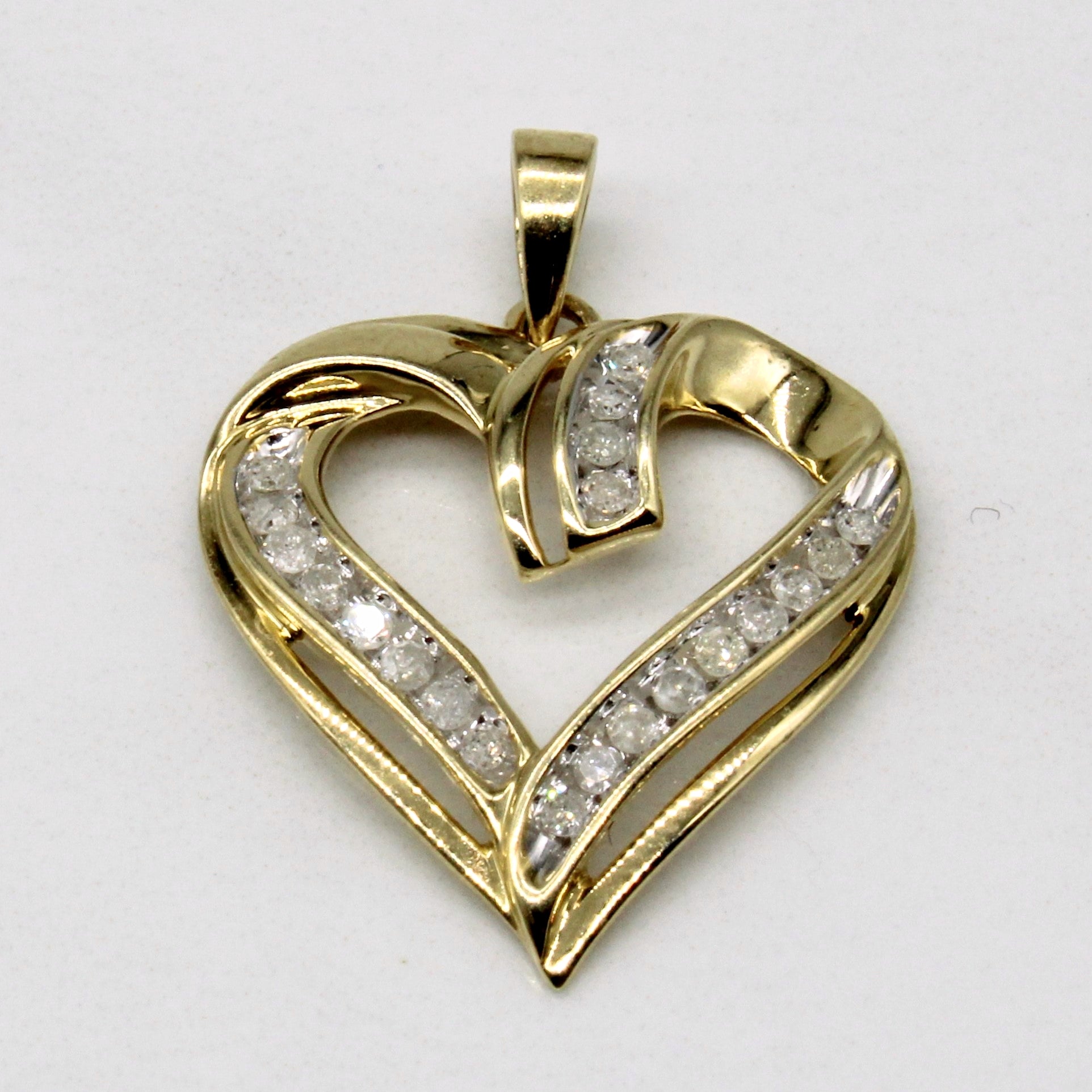 Diamond Heart Pendant | 0.21ctw |
