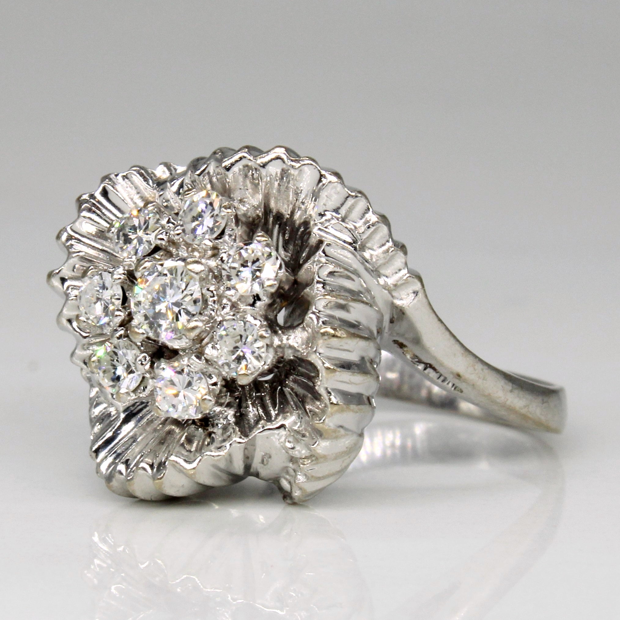 Diamond Flower Ring | 0.31ctw | SZ 5 |