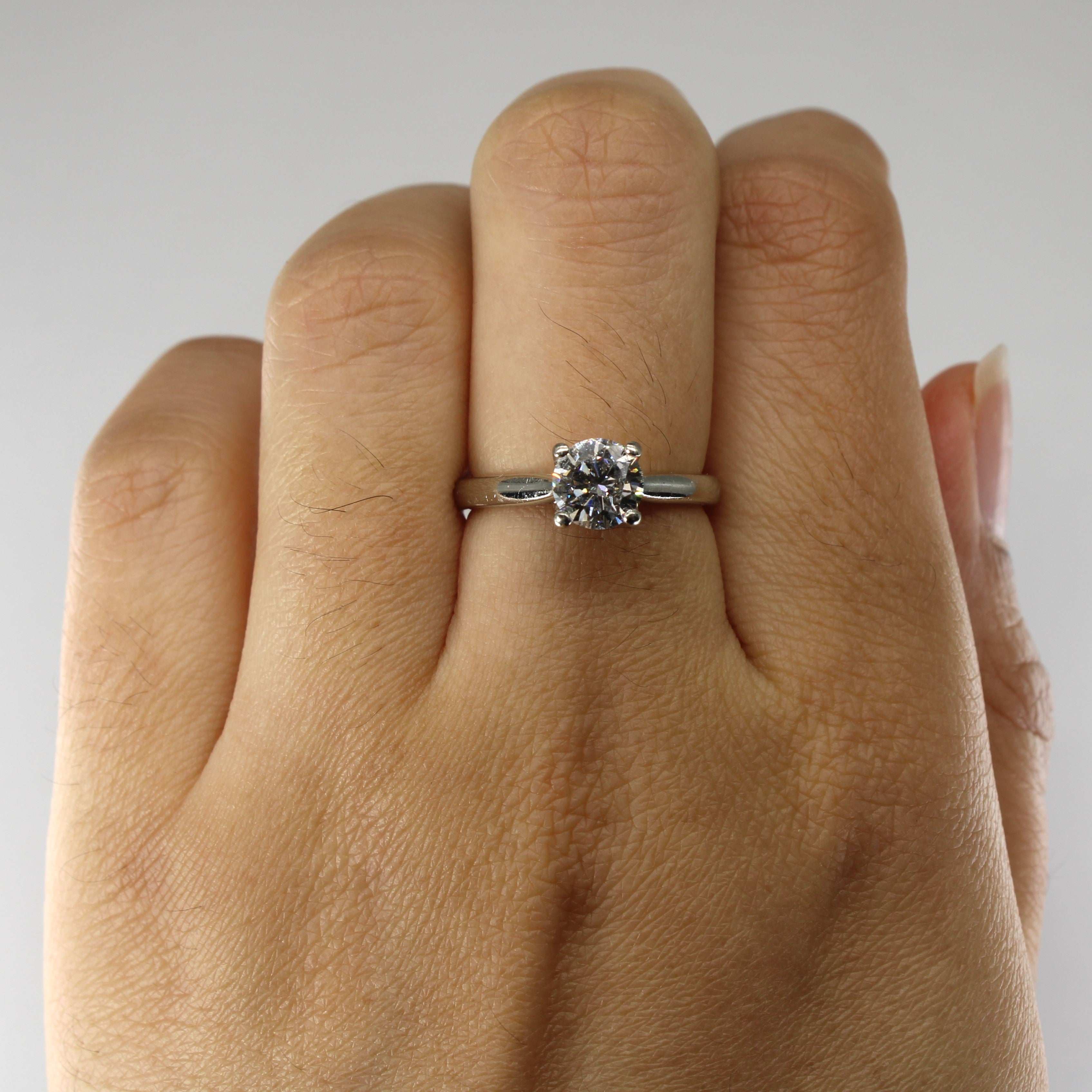 Solitaire with Accents Diamond Ring | 1.00ctw SI1/SI2 G | SZ 6 |