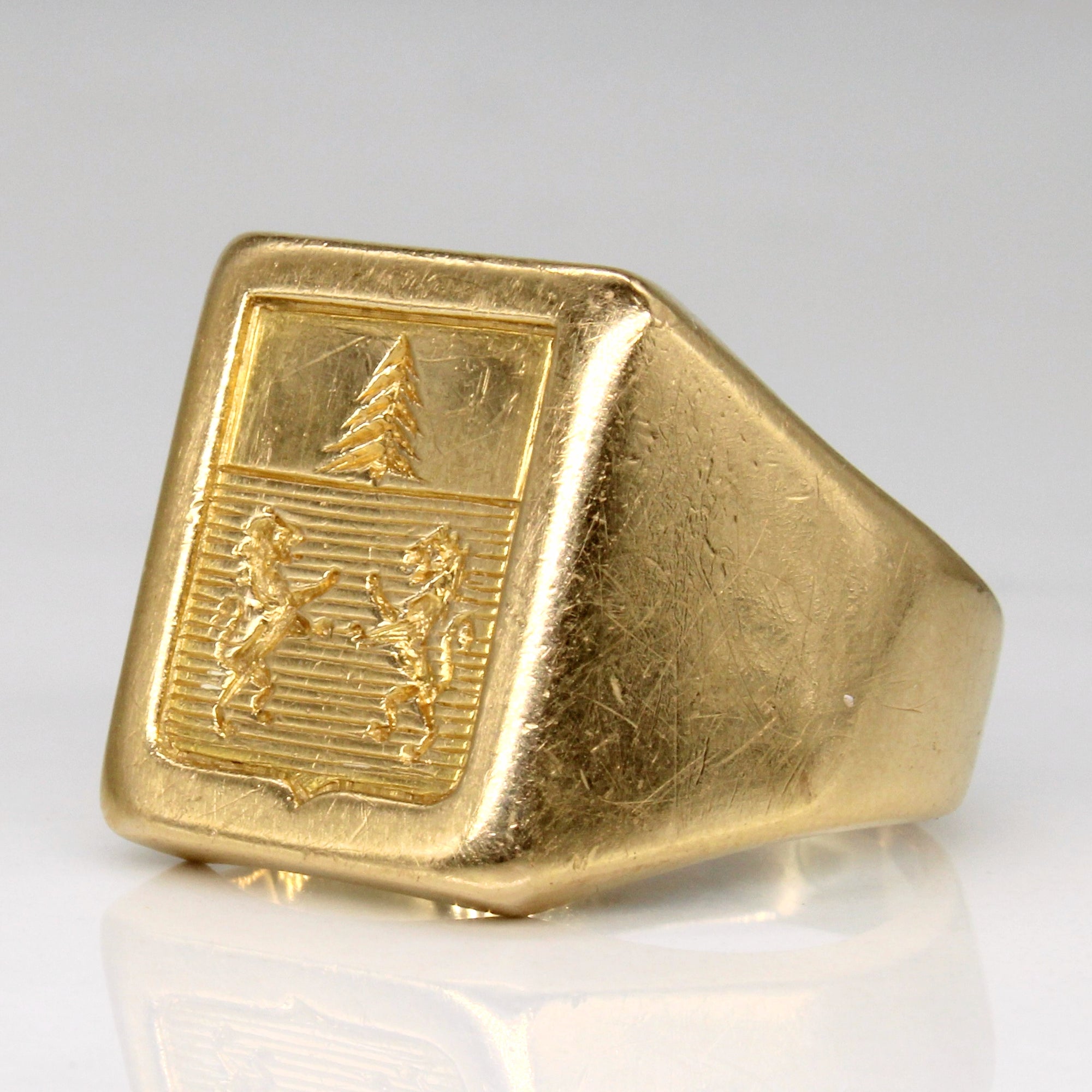 18k Yellow Gold Family Crest Signet Ring | SZ 10 |