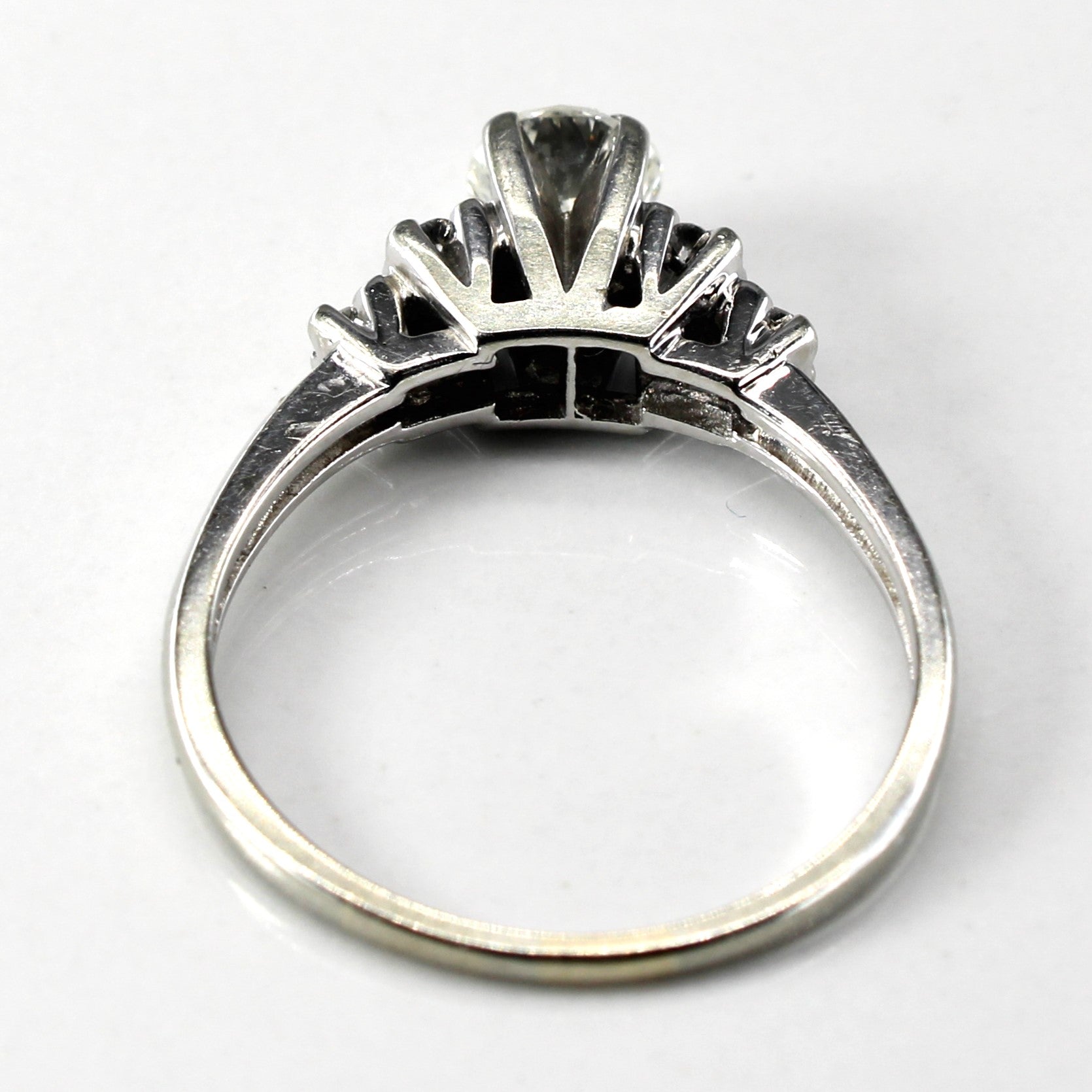 High Set Diamond Ring | 0.66ctw VS2 G/H | SZ 7.75 |
