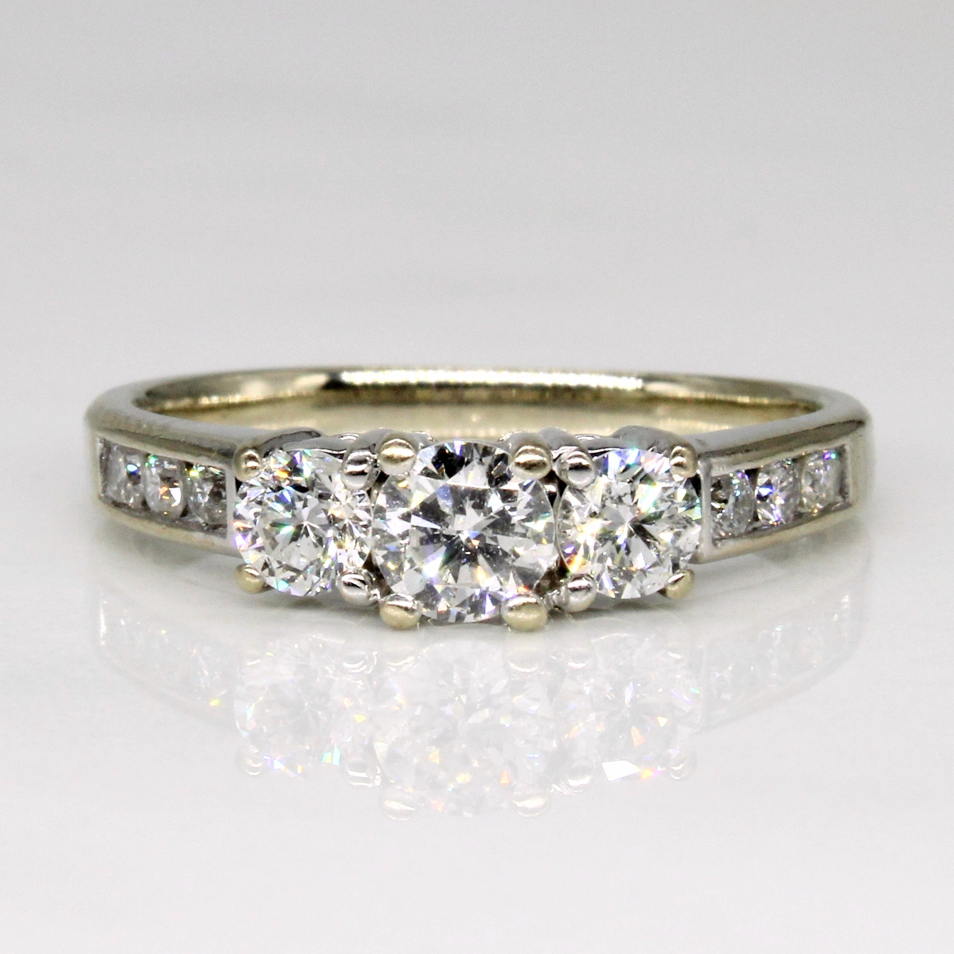 Diamond Ring | 0.67ctw | SZ 6 |