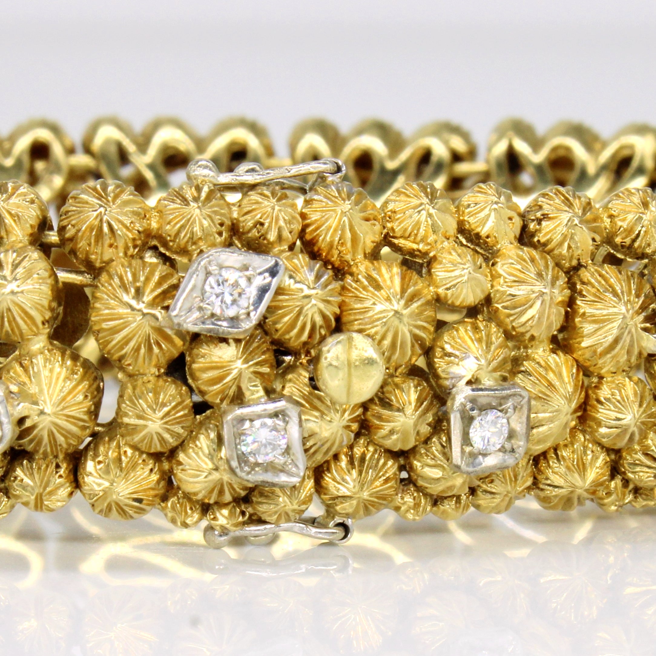 Diamond Textured 18k Bracelet | 0.9ctw | 7.25" |