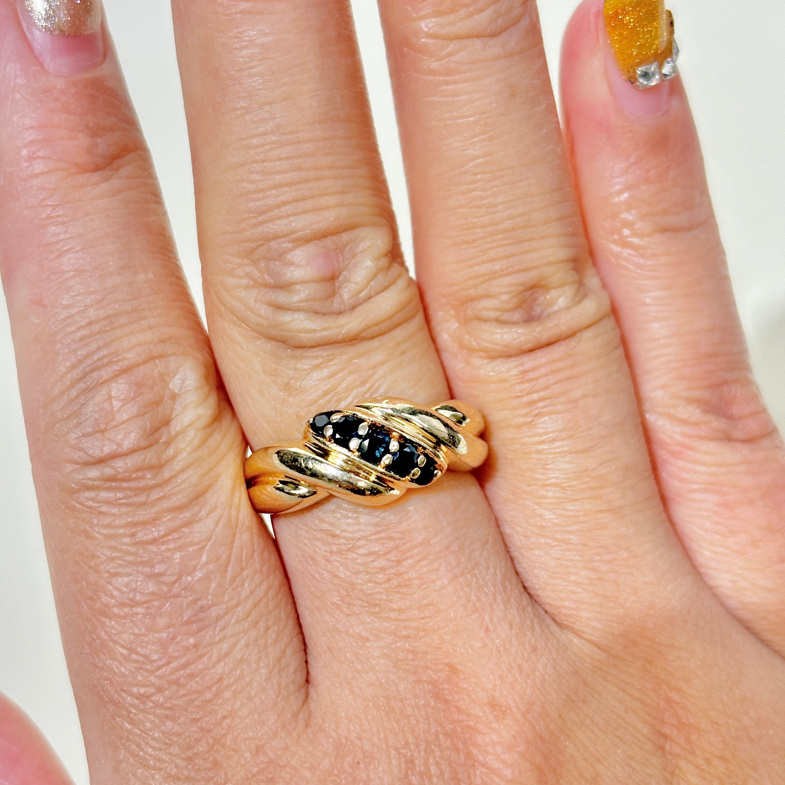 14K Yellow Gold Blue Sapphire Ring | 0.35ctw | SZ 6.75