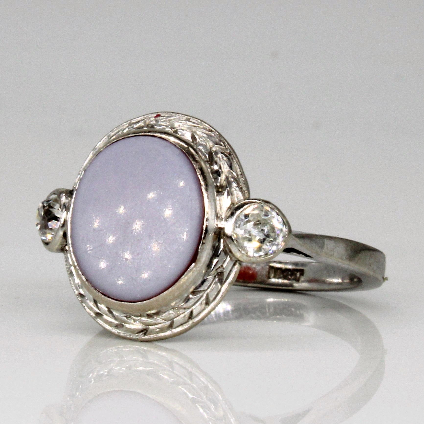 Agate & Diamond Cocktail Ring | 1.30ct, 0.20ctw | SZ 6.5 |