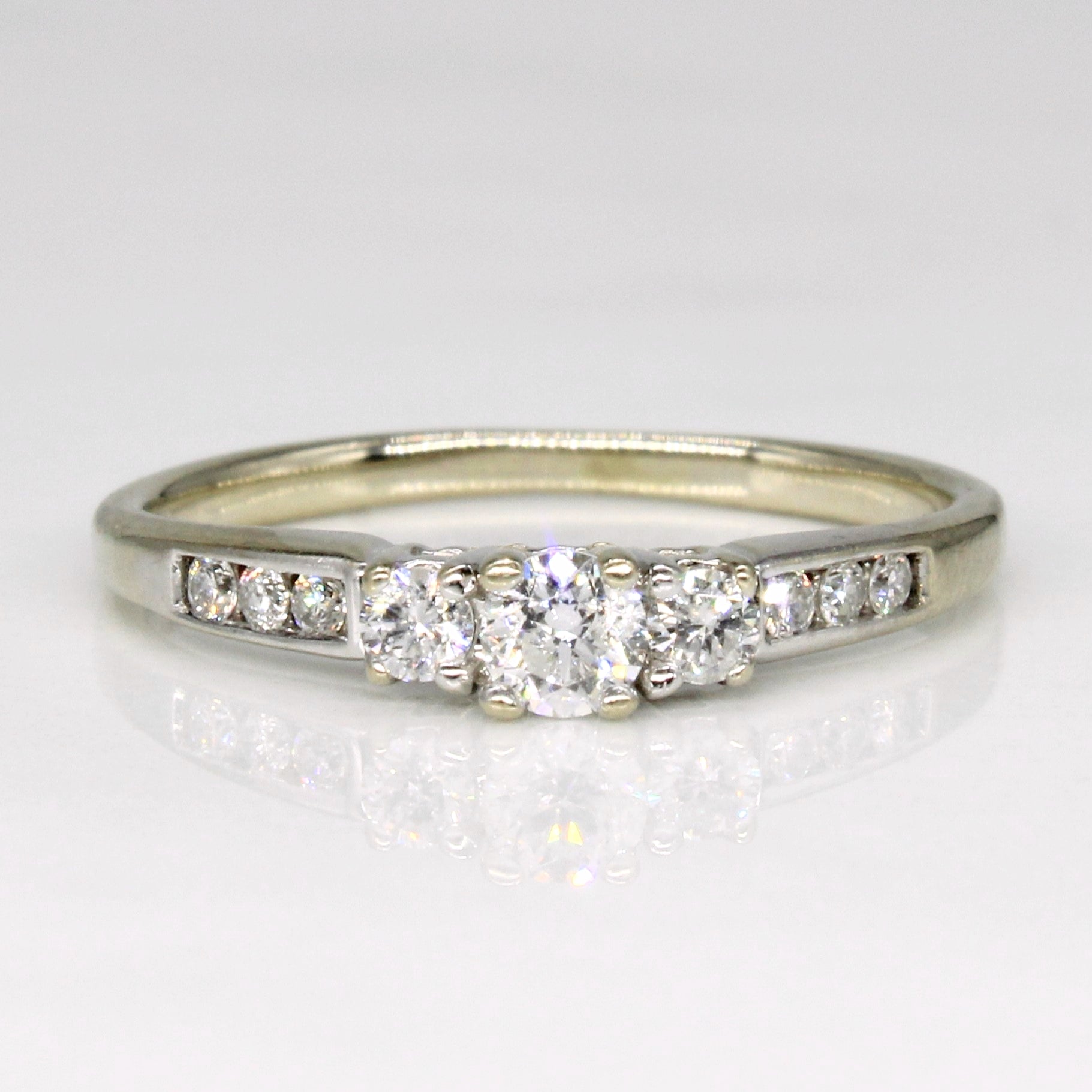 Diamond Ring | 0.26ctw | SZ 5.25 |