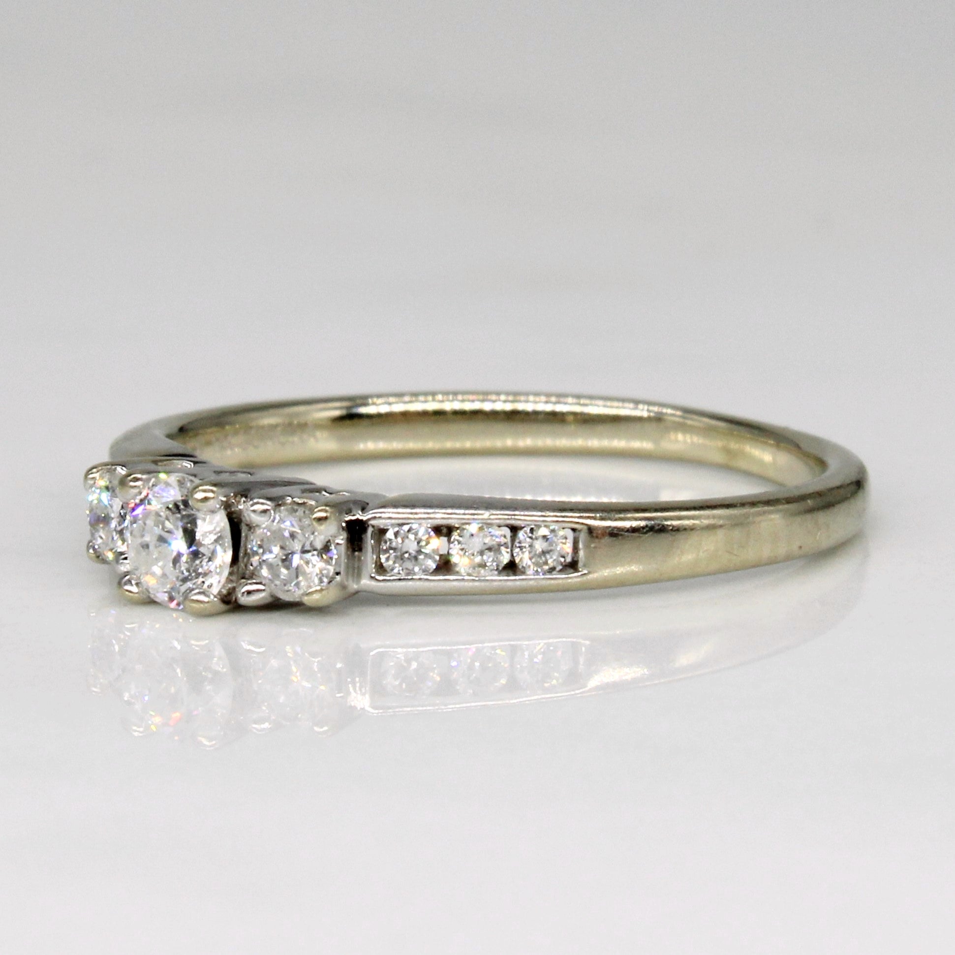 Diamond Ring | 0.26ctw | SZ 5.25 |