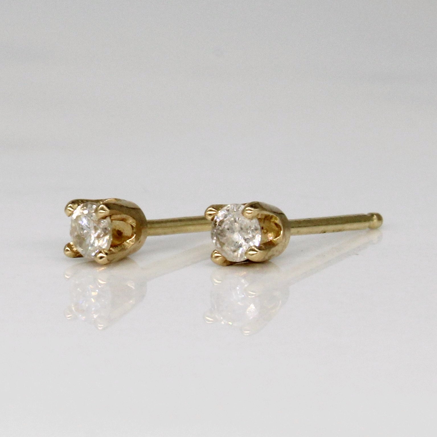 Diamond Stud 14k Earrings | 0.12ctw |