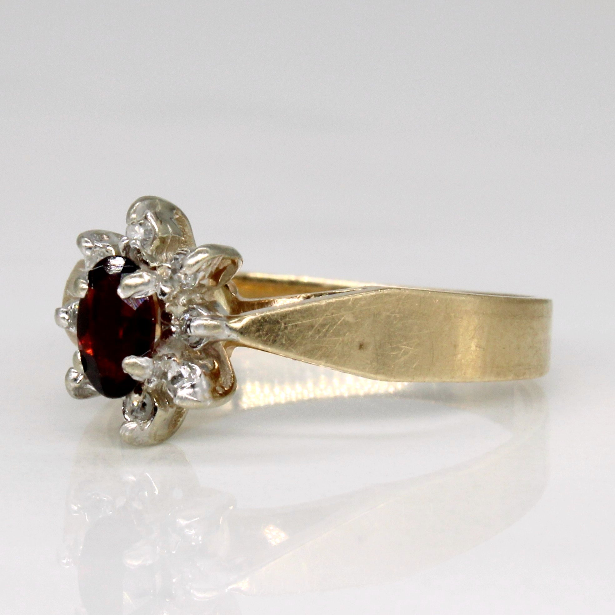 Garnet & Diamond Halo Ring | 0.20ct, 0.04ctw | SZ 5.5 |