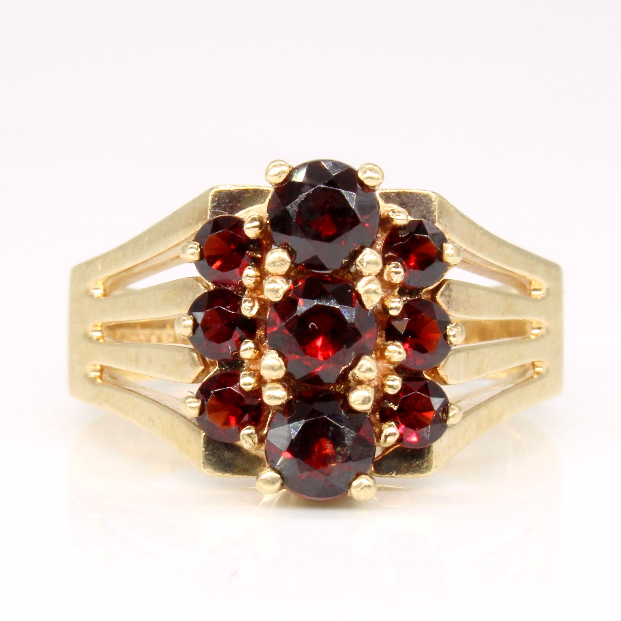 Garnet Cocktail Ring | 1.00ctw | SZ 6.25 |