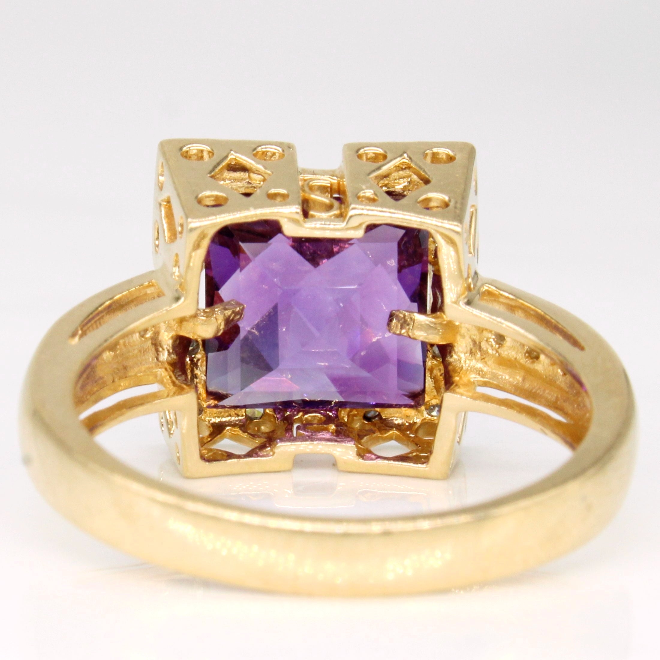 Bague cocktail améthyste et diamants | 2,00 ct, 0,09 ct au total | Taille 8,75 | 
