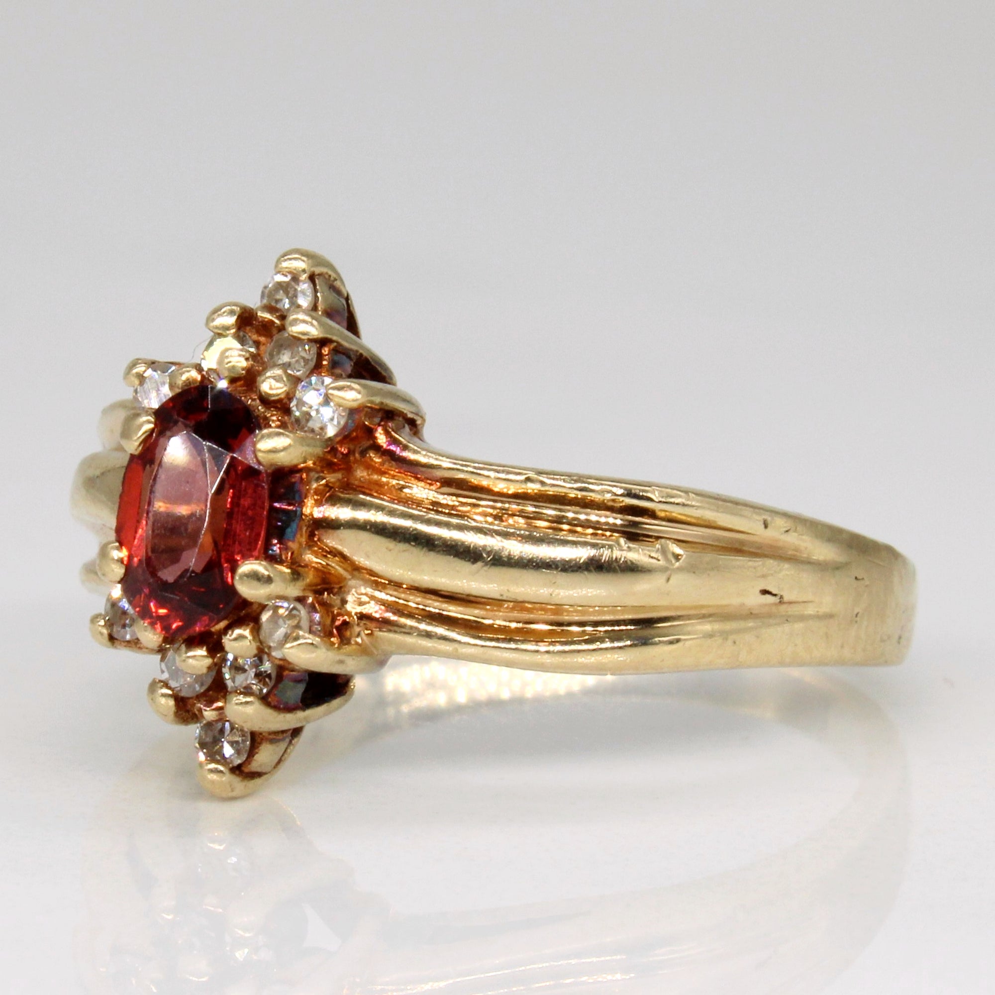 Garnet & Diamond Cocktail Ring | 0.45ct, 0.10ctw | SZ 7.5 |