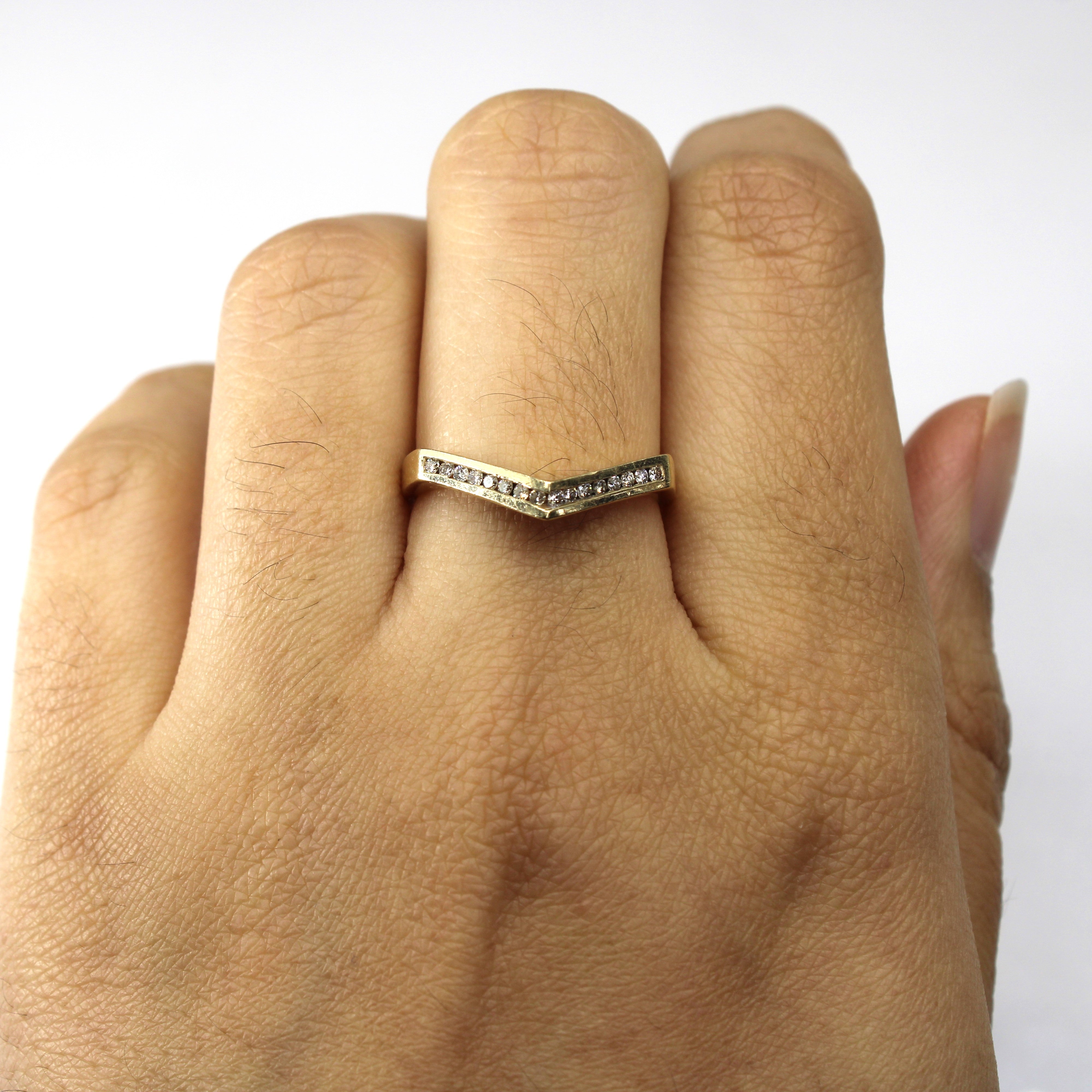Channel Diamond Chevron Ring | 0.16ctw | SZ 7.75 |
