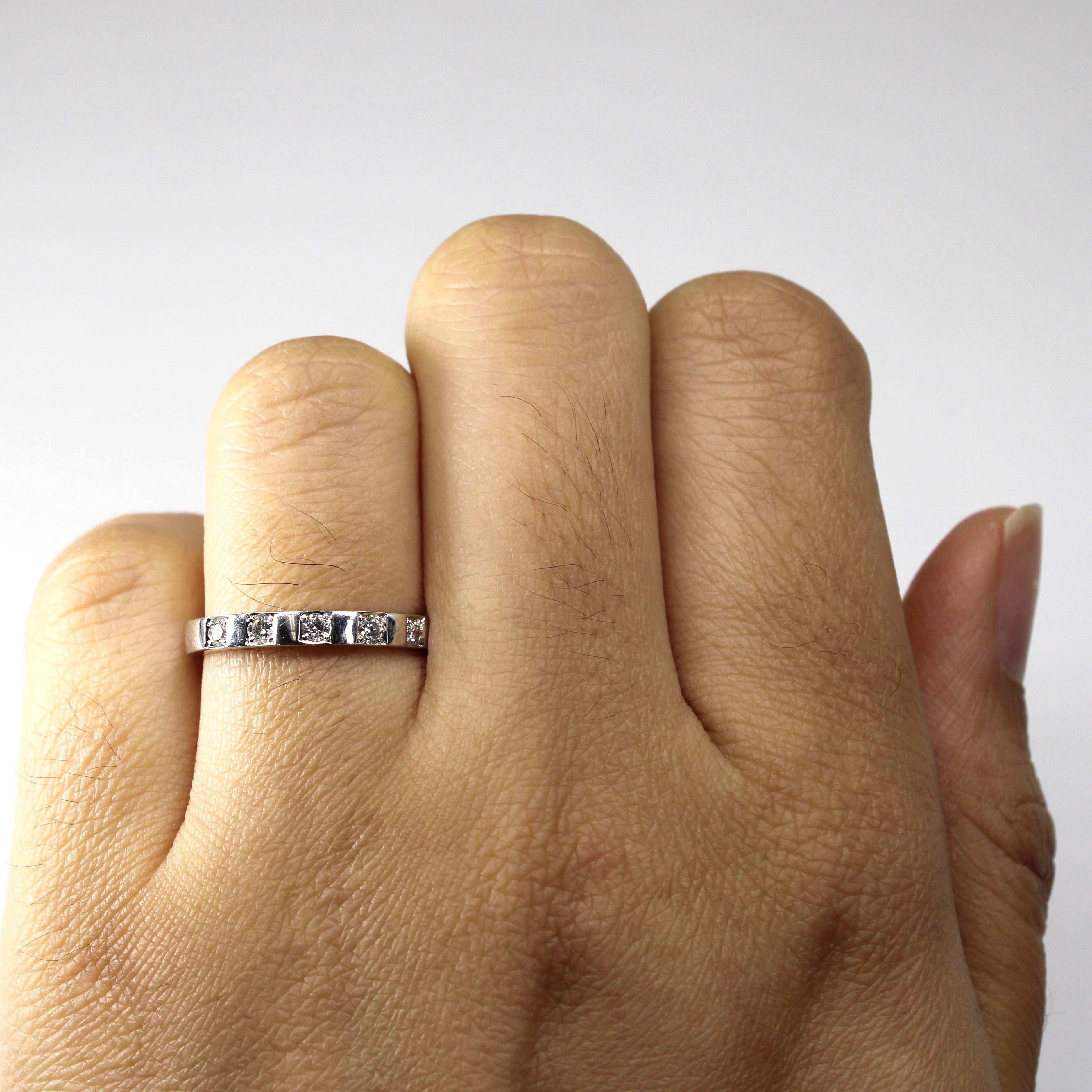 Alliance en or blanc et diamants | 0,18 ct | Taille 5,75 | 