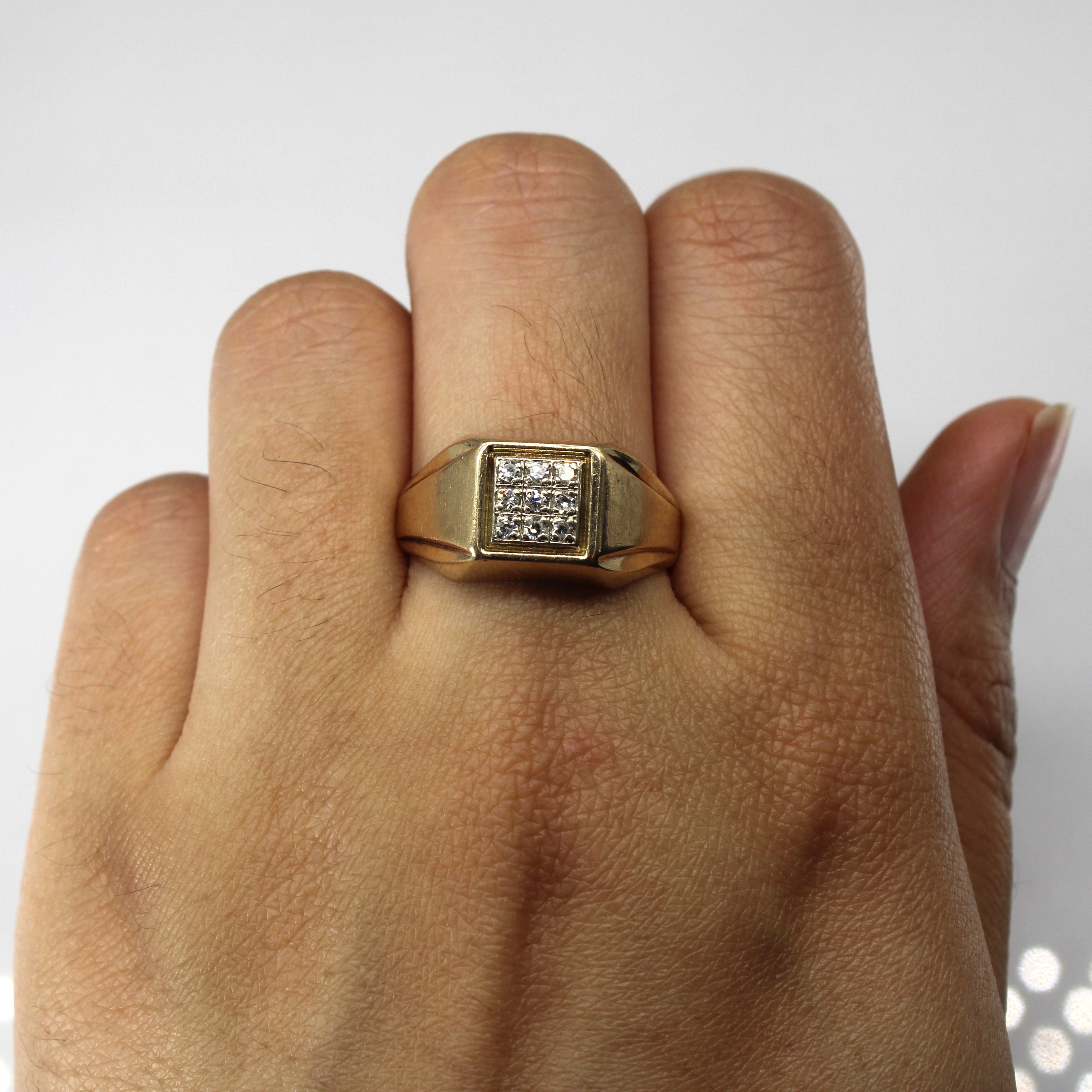 Cluster Set Diamond Ring | 0.09ctw | SZ 9.5 |