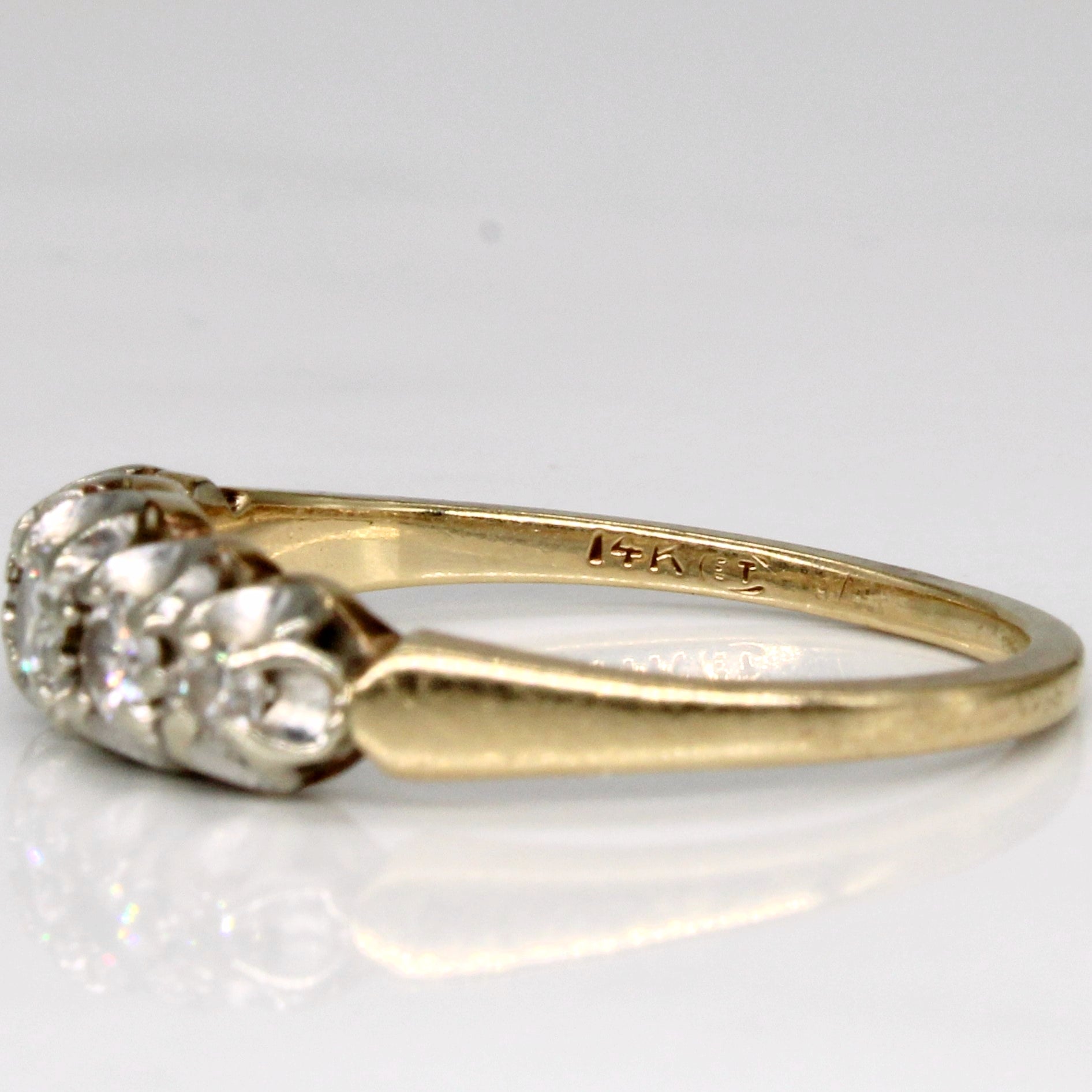 Diamond Ring | 0.28ctw | SZ 7.25 |