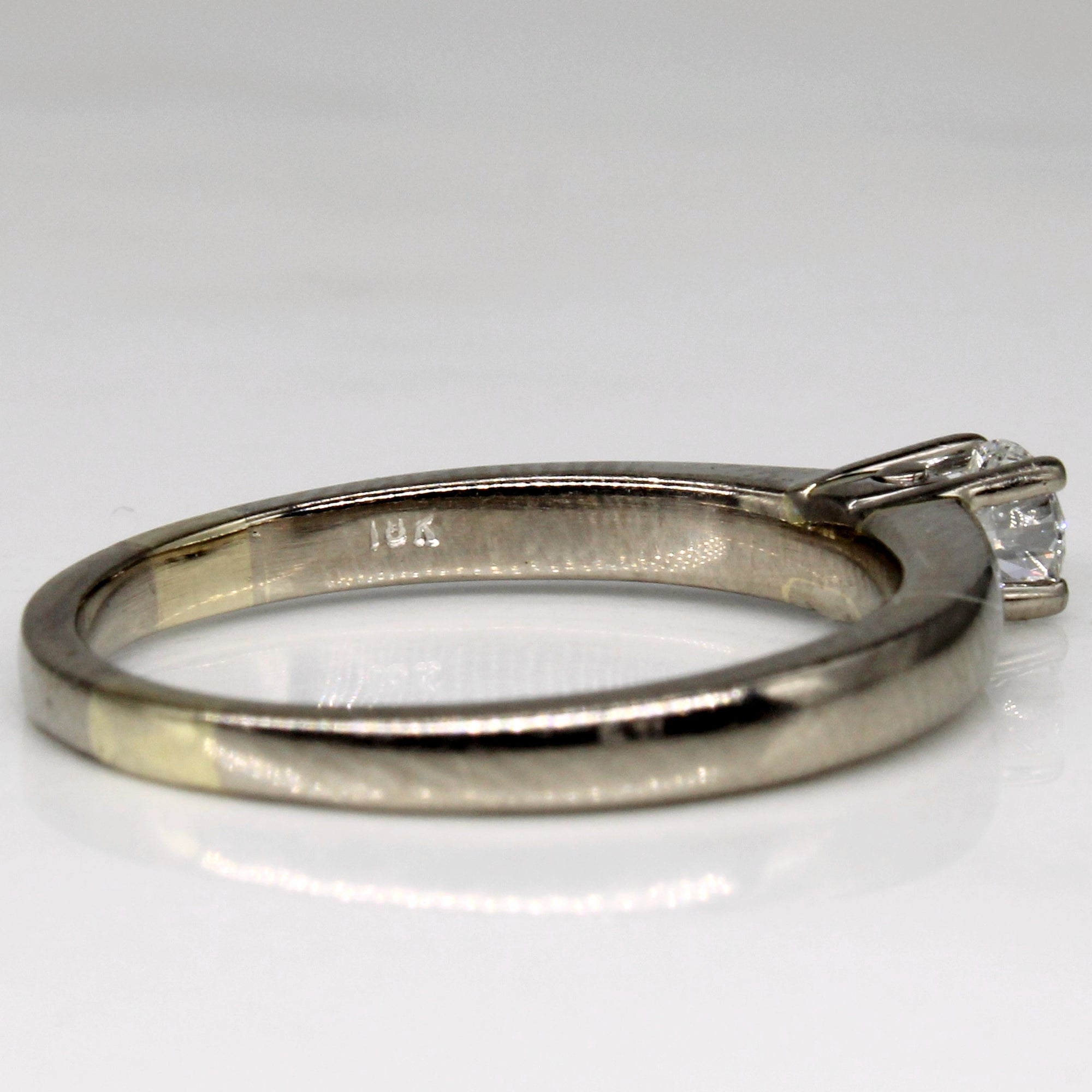 Diamond Solitaire with Hidden Sapphire 10k Ring | 0.22ctw, 0.01 ctw | SZ 6.75 |
