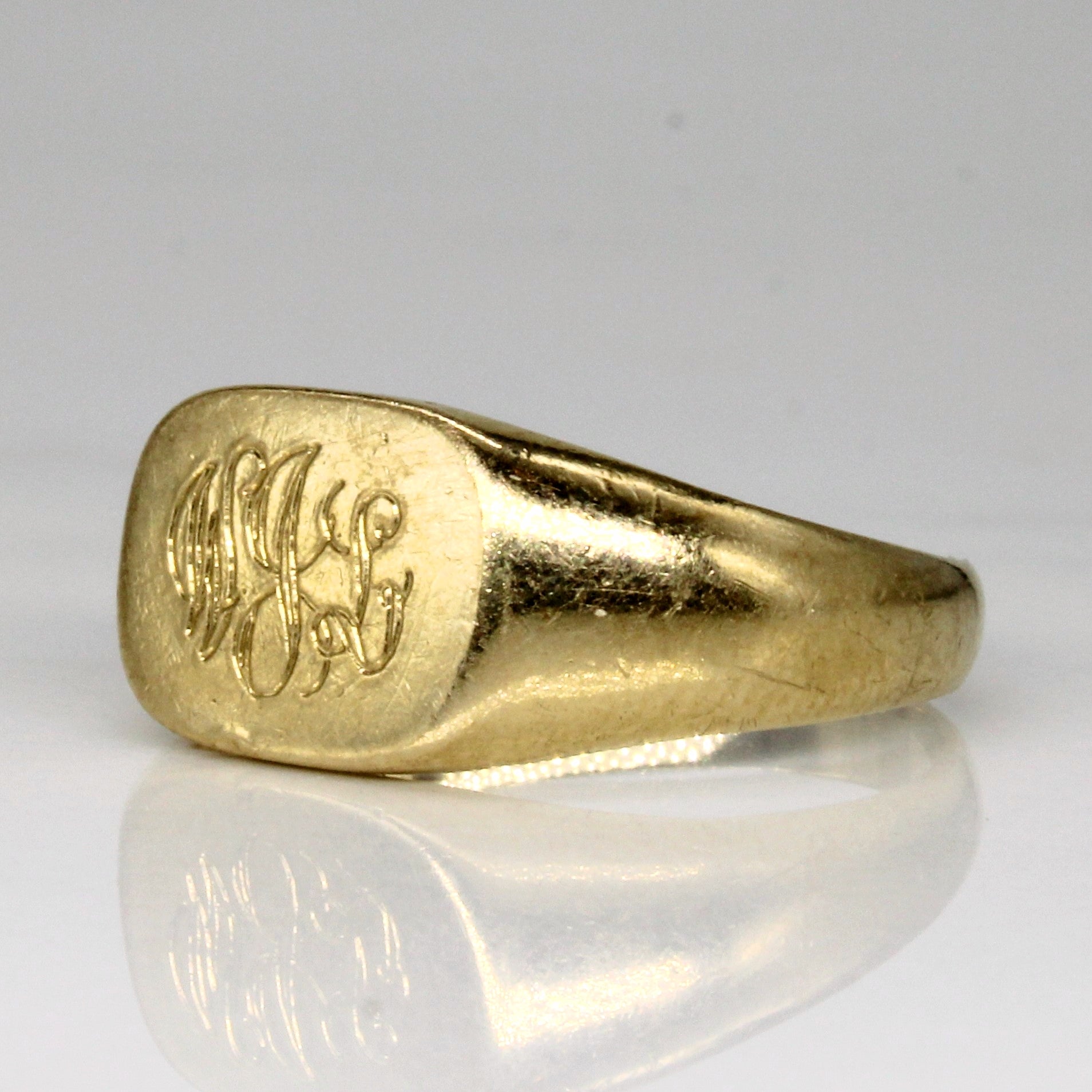 10k Yellow Gold Initial Ring | SZ 8.5 |