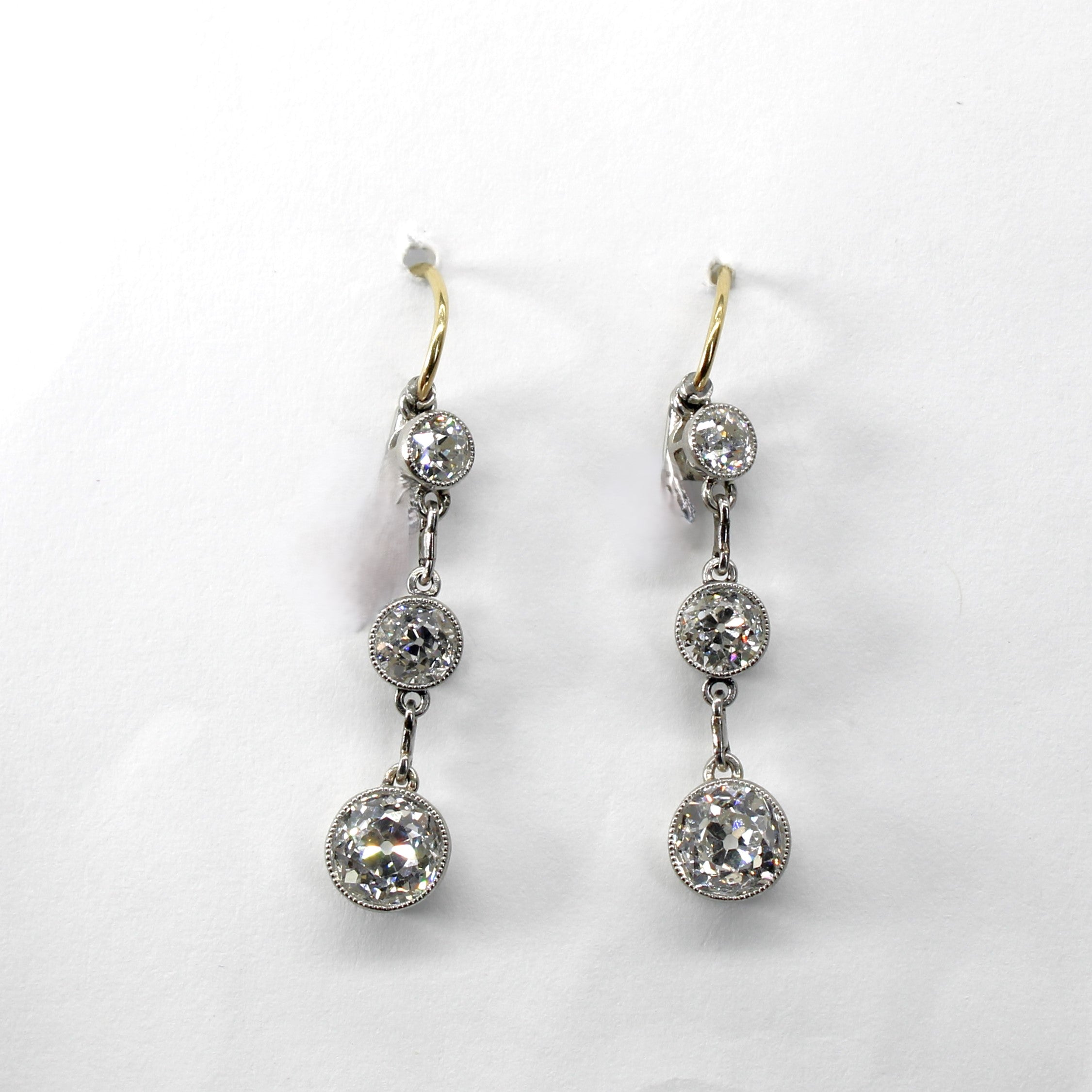 Boucles d'oreilles pendantes en diamants | 2,36 ct au total SI1/SI2 G/H/I | 