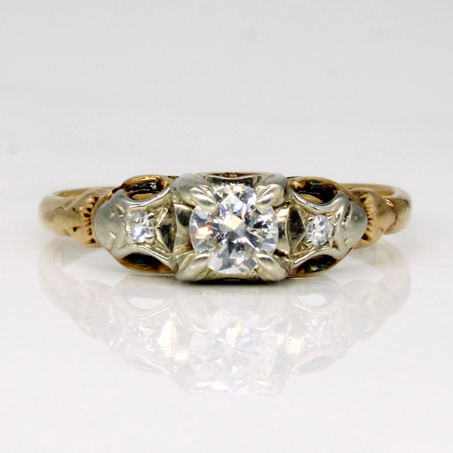 Diamond Engagement Ring | 0.26ctw | SZ 5.75 |