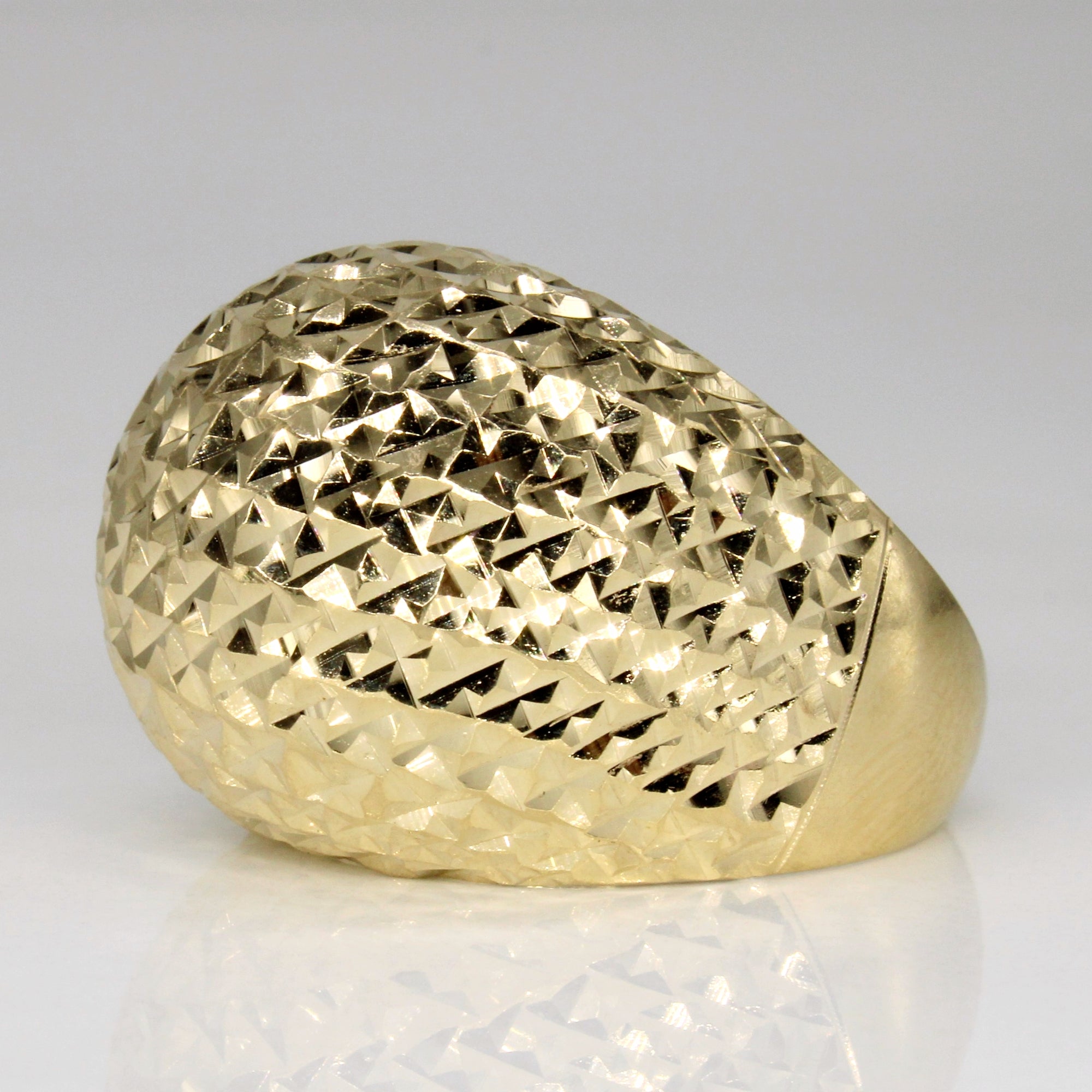 14k Yellow Gold Dome Ring | SZ 7 |