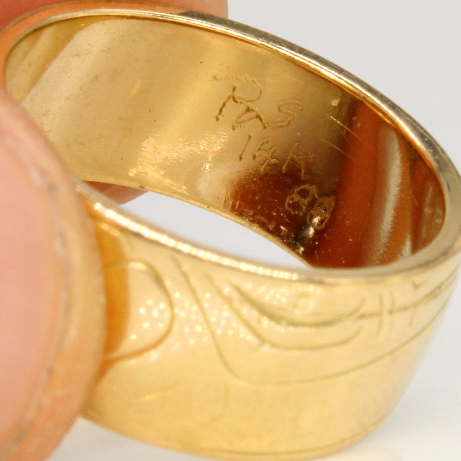 14k Yellow Gold Indigenous Art Ring | SZ 5.5 |