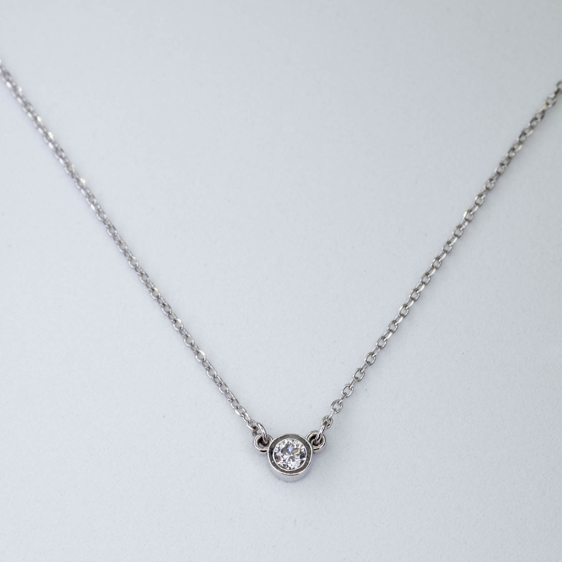'100 Ways' Floating Diamond Necklace | 0.10ct | 18