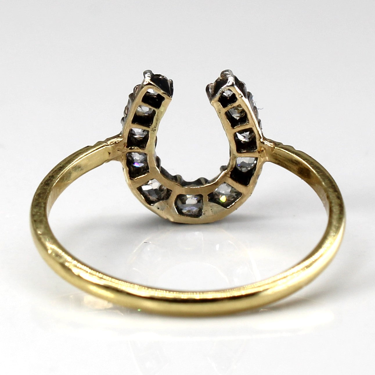 Antique Diamond Horseshoe Design Gold Ring | 0.46ctw | SZ 7 |