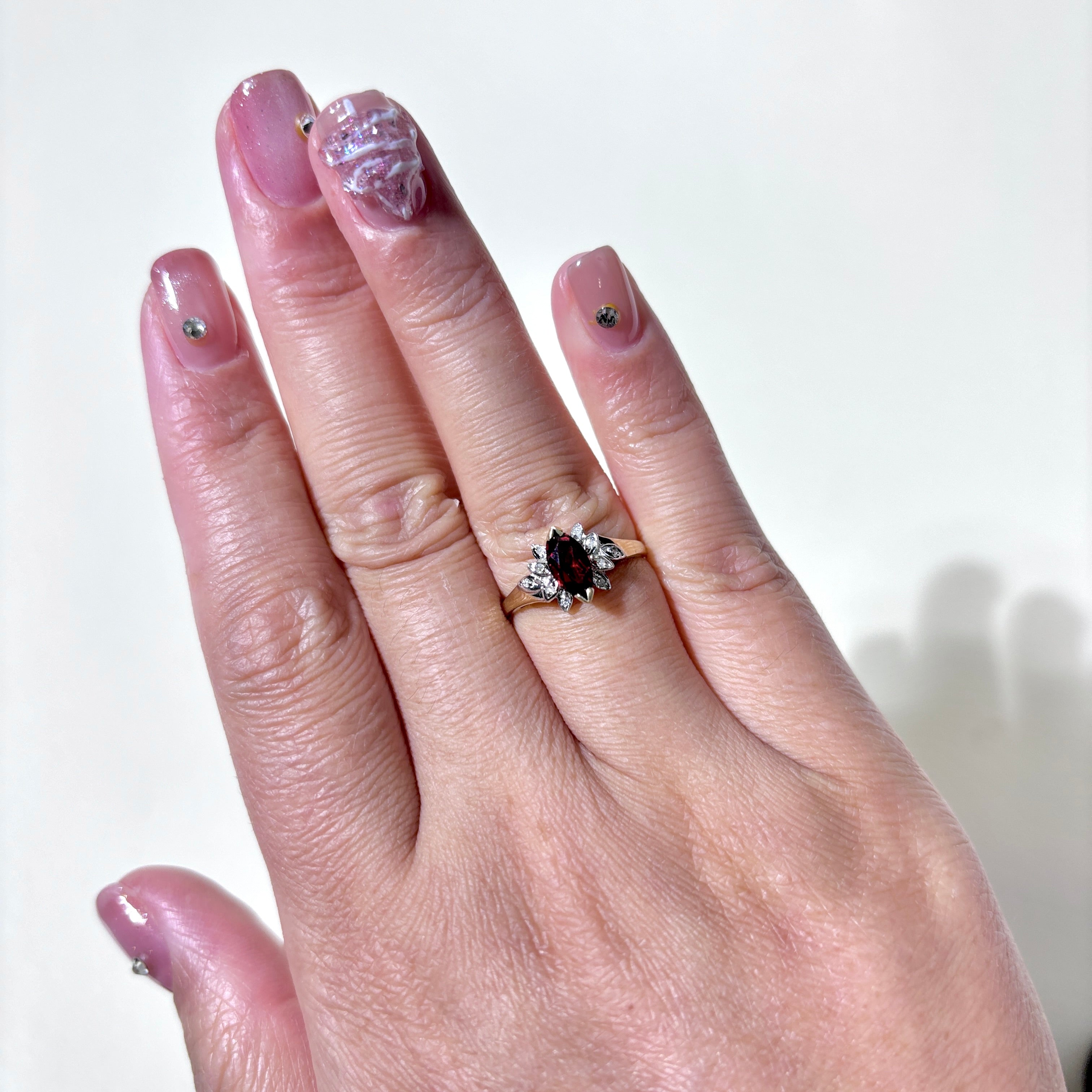 10K Yellow Gold Garnet & Diamond Ring | 0.63ct, 0.05ctw | SZ 6 |