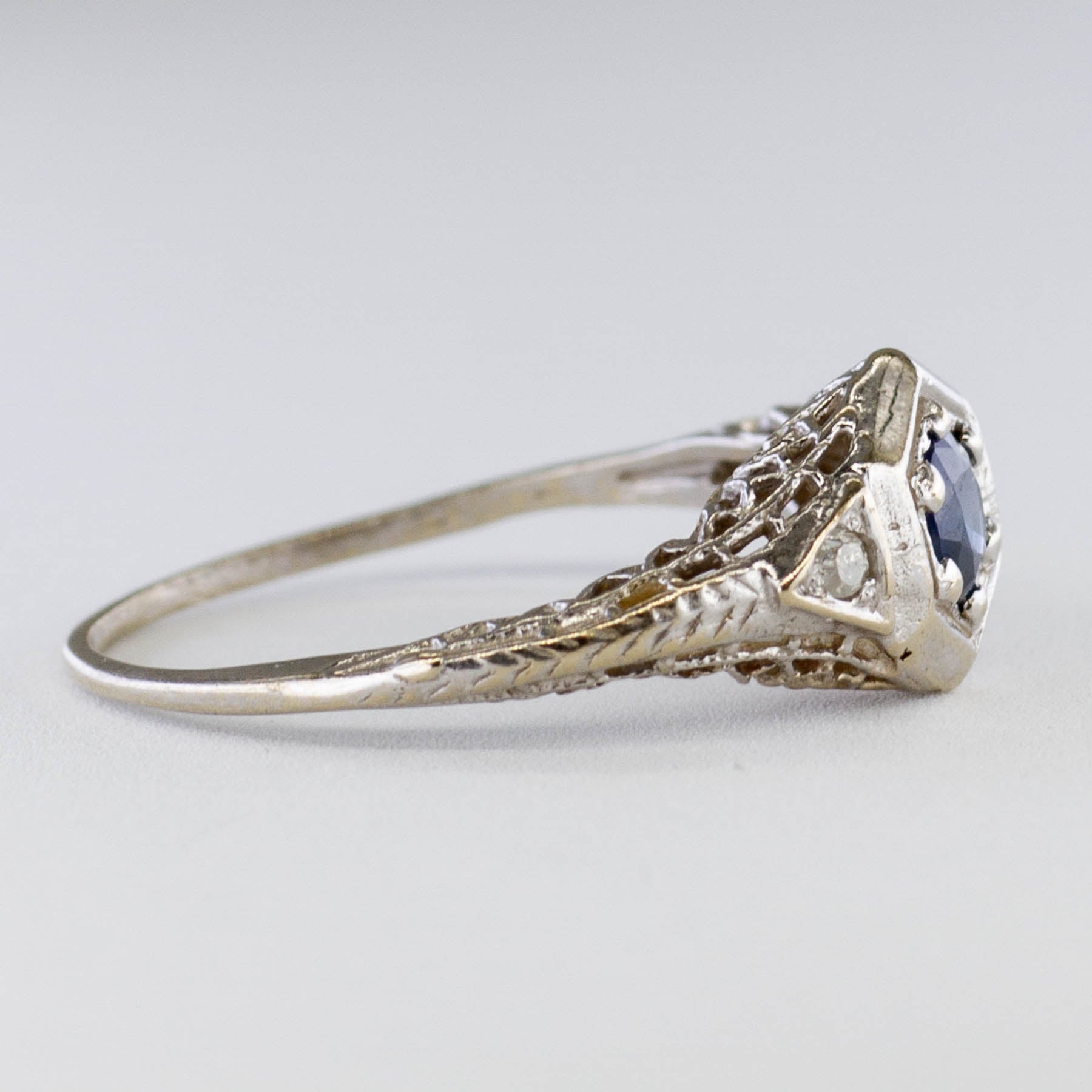 Art Deco Era Sapphire & Diamond Ring | 0.28ct, 0.04ctw | SZ 6 |