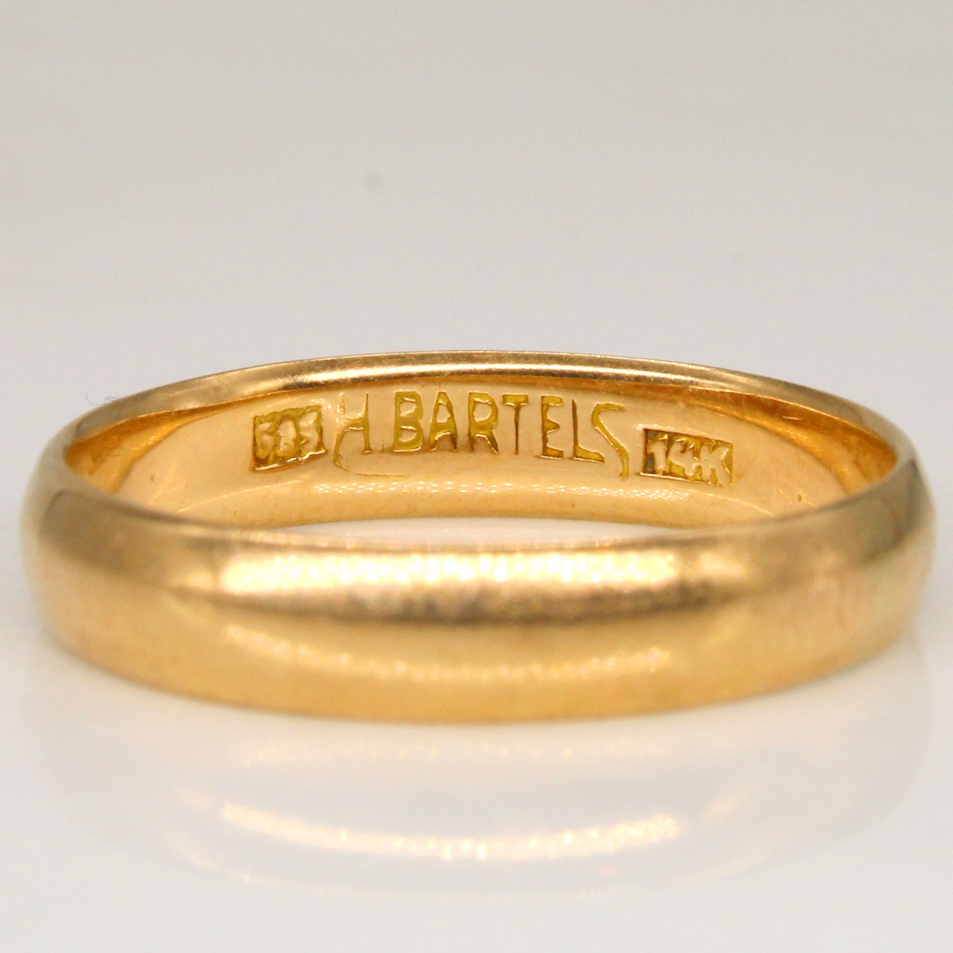 14k Yellow Gold Band | SZ 7.25 |