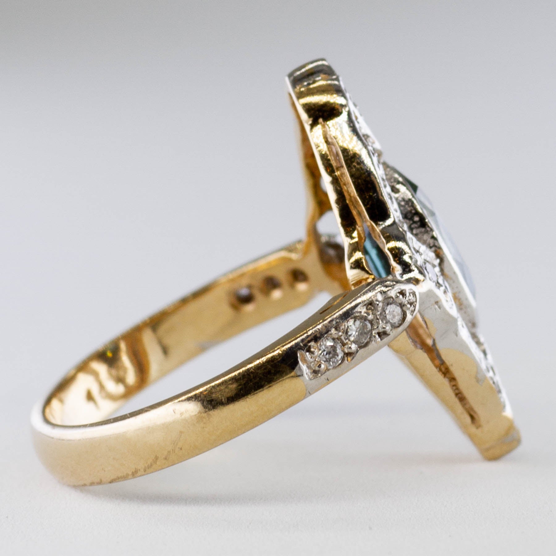 Art Deco Style Blue Sapphire & Diamond Ring | 1.75ct, 0.14ctw | SZ 5 |