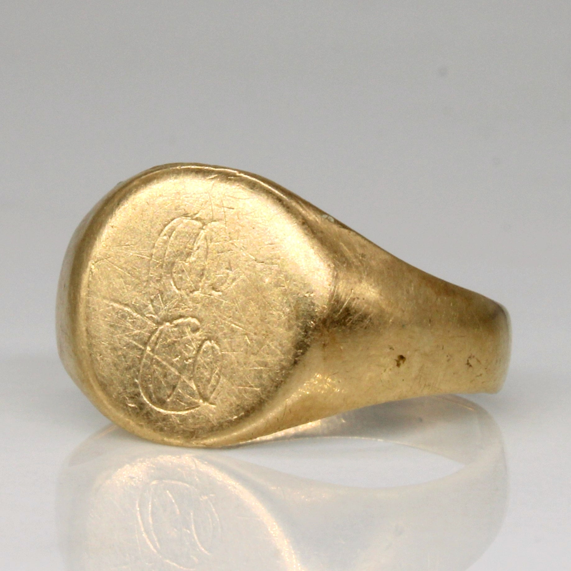 10k Yellow Gold Initial Ring | SZ 7.75 |