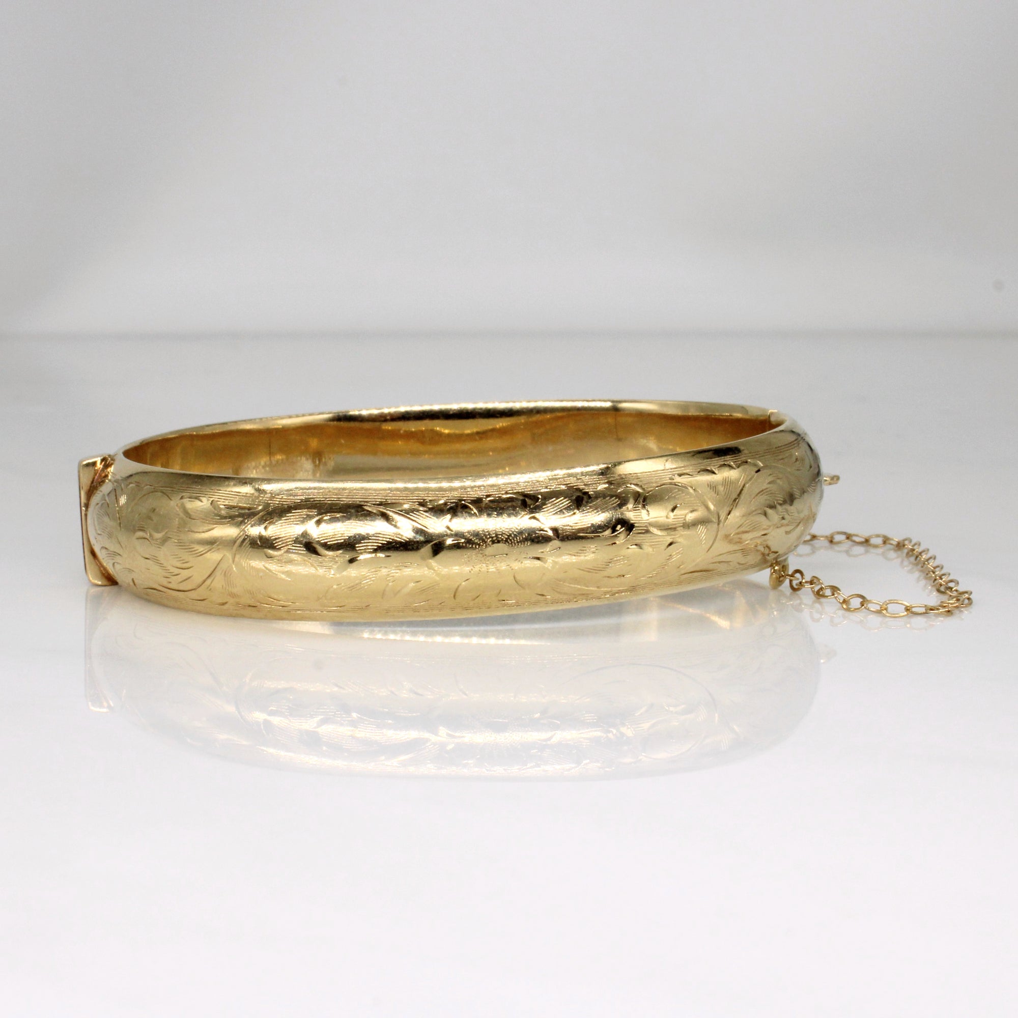 10k Yellow Gold Engraved Flower Bangle | 7.5