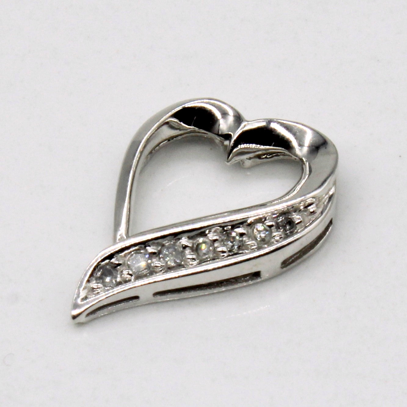 Diamond Heart Pendant | 0.05ctw |