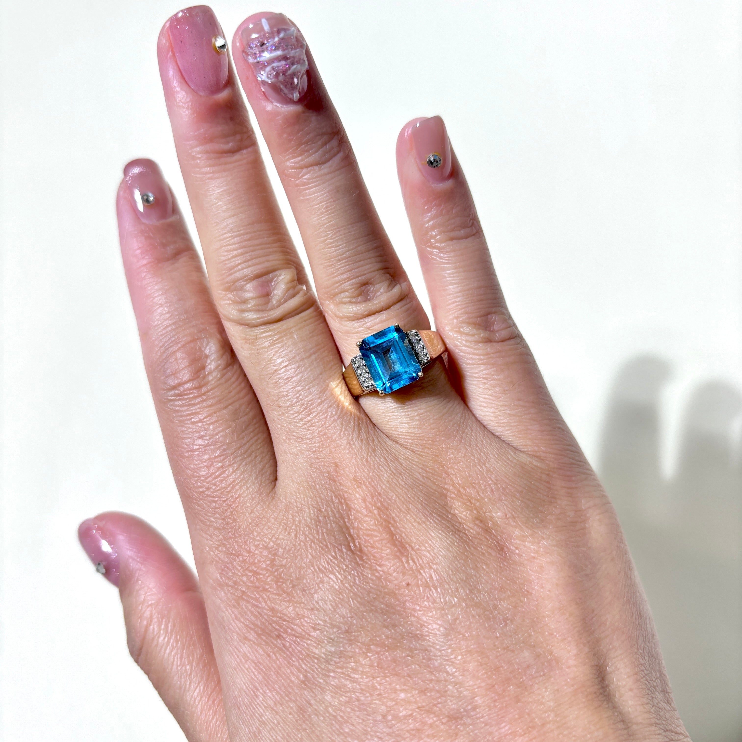 10K Yellow Gold Blue Topaz & Diamond Ring | 3.86ct, 0.04ctw | SZ 6.75
