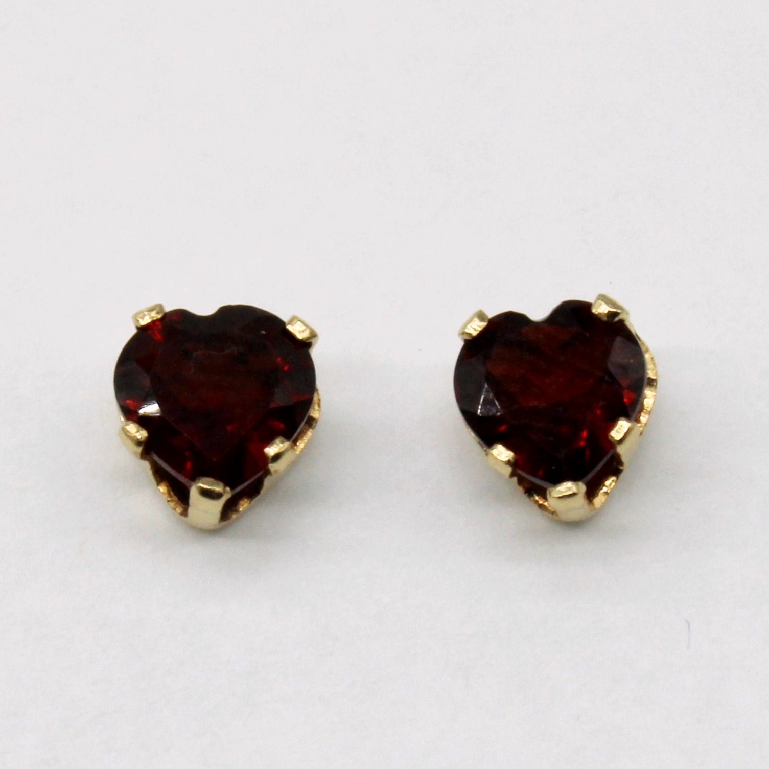 Garnet Heart Earrings | 1.50ctw |